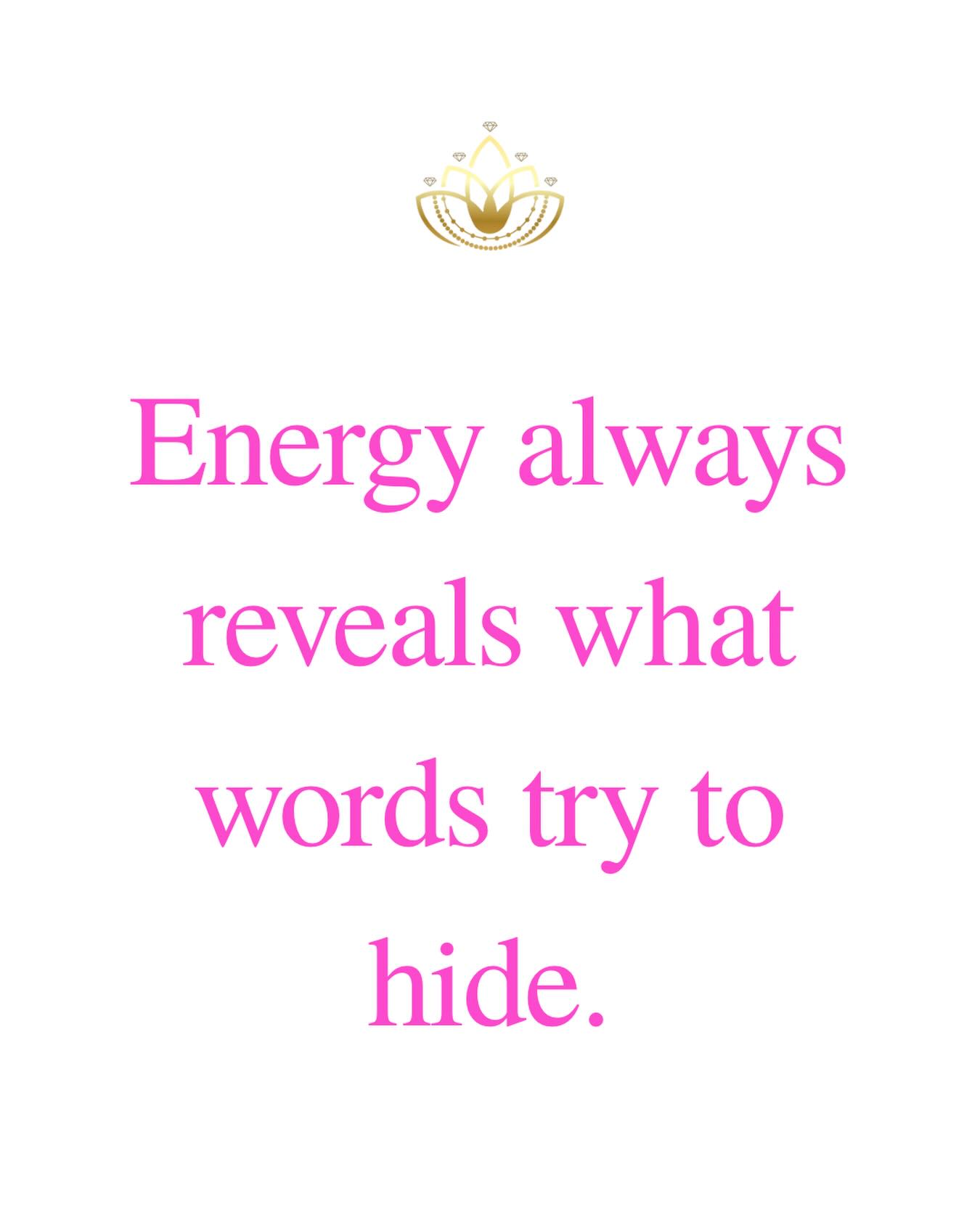Some things reveal themselves. šŖ
.
.
.
#energyneverlies #reflectandgrow #mirrormirroronthewall #energyforlife