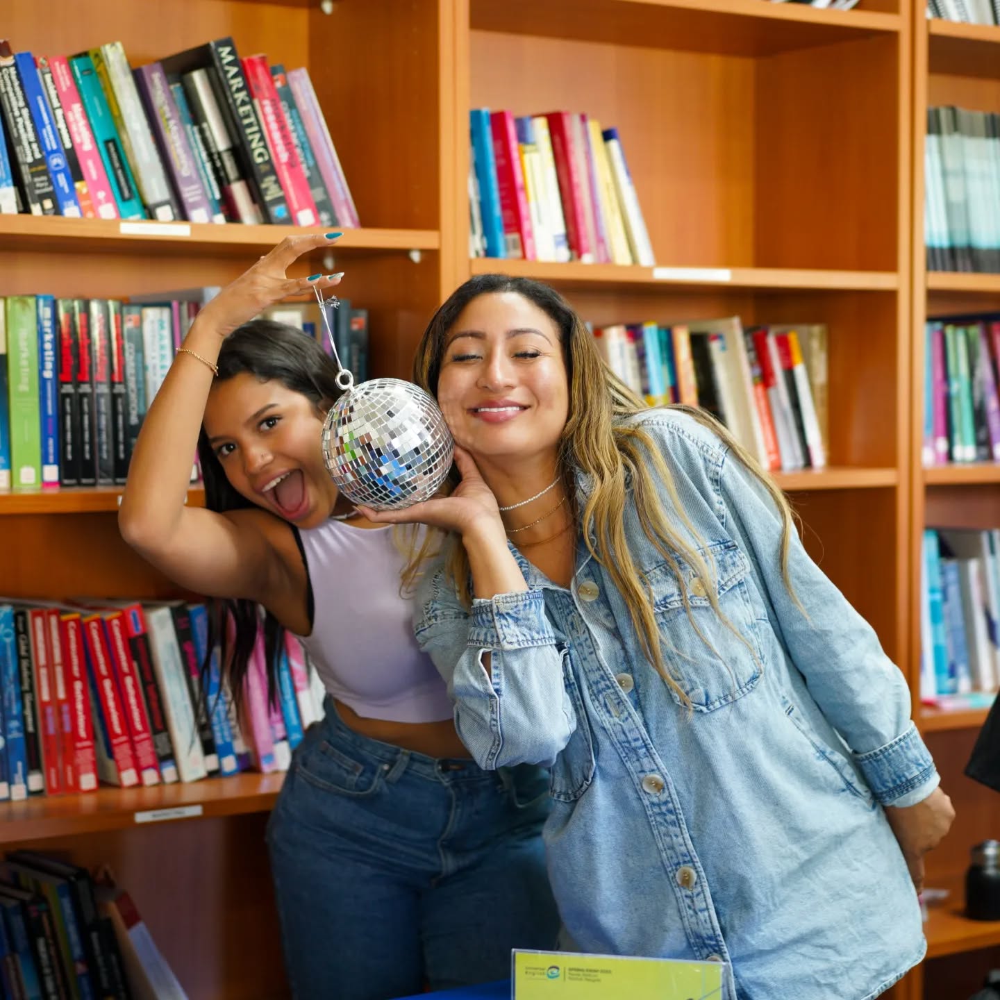 This Wednesday, we wholeheartedly embraced sustainable living by giving a second chance to items we no longer need, all while having a blast! 🌿
In a world filled with consumerism, let's pause for a moment to reduce waste and rethink our daily choices. 🌏♻️✨
Remember, the power to make a change starts with you. 💪💚
#SpringSwap #Sustainability #ReduceReuseRethink #SustainableLiving #GreenLiving #ZeroWaste #InternationalStudents #StudentLife #CampusLife #MelbourneCampus #Melbourne #Australia #UniversalEnglish #UniversalLearningGroup