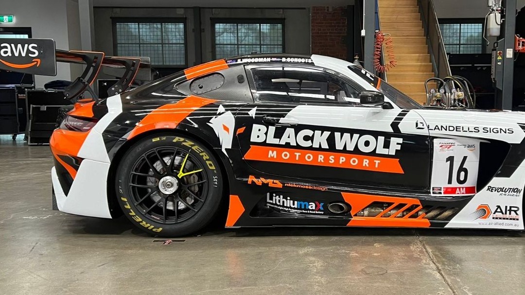 Lithiumax sponsored Black Wolf Motorsports AMG GT competing in this weekend's round of the Fanatec GT World Challenge at the Bend. Go well lads...bring it home!!! 🏆💪#blackwolf_motorsports #lithiumaxbattery #lithiumax #lithiumaxbatteries #fanatecgtworldchallenge #fanatecgtworldchallengeaustralia #amggt