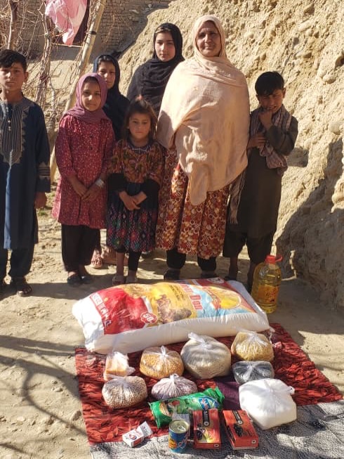 RAMADAN DONATIONS: 100% of aid is sent on the ground in Afghanistan. Our nonprofit continues the donation distribution of funds, rice, oil, lentils, apples, and more through out Kapisa province of Afghanistan.
To learn more about our work or to learn how to donate, please see the link in our bio or visit: HandToHandSadaqahGroup.org
.
.
.
#nonprofit #afghanistan #charity #ramadan #ramadandonation
