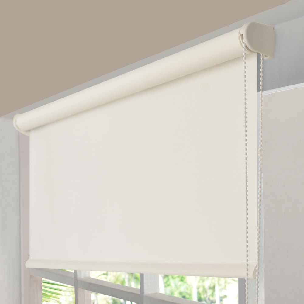 I walk customers through choosing roller blinds that fit homes and businesses. Start with the room’s purpose: blackout for bedrooms, light-filtering for living areas, water-resistant for kitchens. Pick the right fabric—polyester for durability, PVC for wet zones, natural fibers for warmth. Measure precisely and decide inside- or outside-mount for the look and light control you want. Choose chain, spring, or motorized controls for convenience — motorized works great for high or multiple windows. At Phoenix, we offer full customization, tailored sizes, and bulk options for corporate or industrial projects. Need help picking fabric or controls? Link in bio to read the full guide and explore customization options. #RollerBlinds #WindowTreatment #HomeImprovement #OfficeDesign #Customization #BulkOrders #PhoenixStore #BuyersGuide