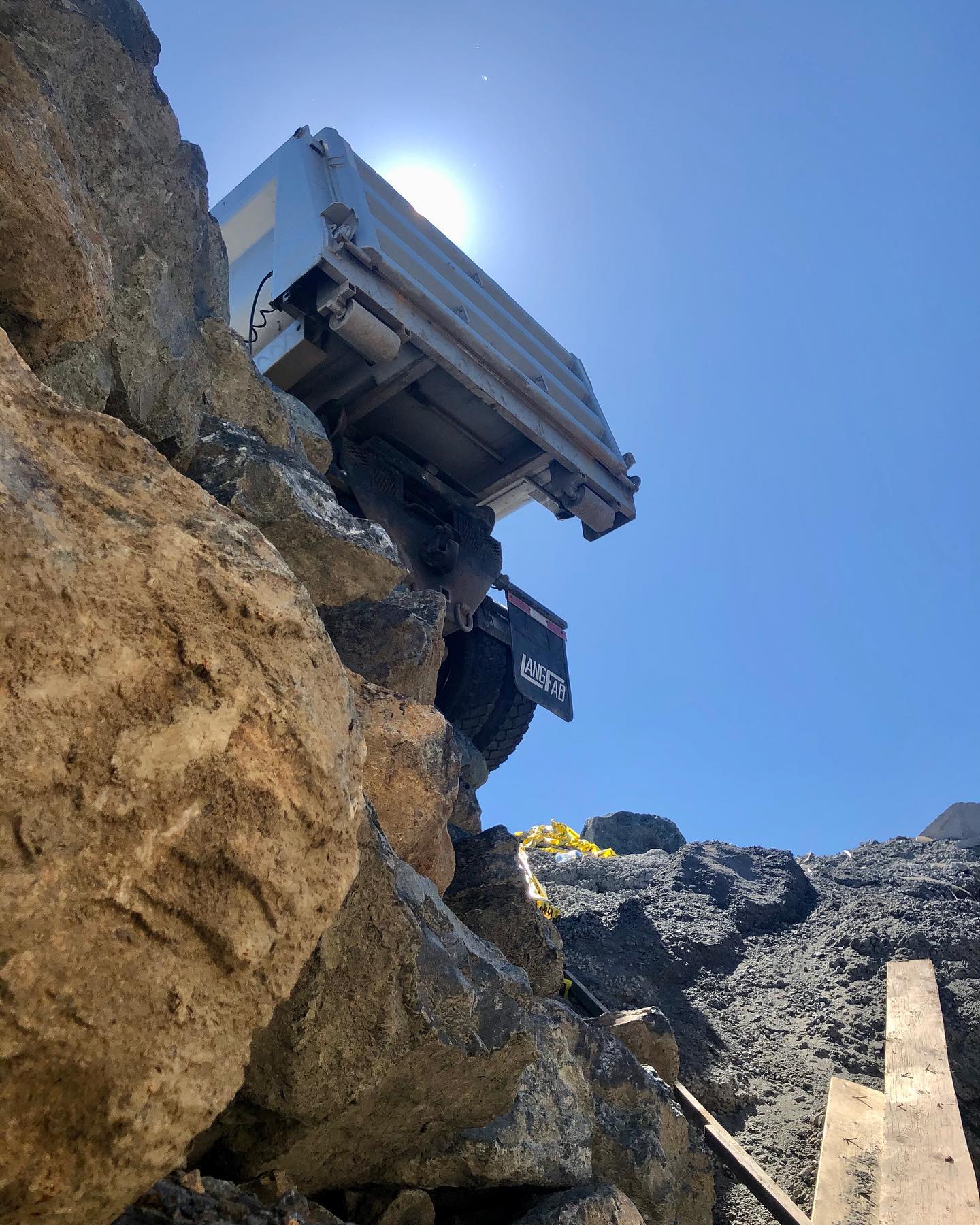 Do you think he knows I’m down here? 👀 (yes he does)