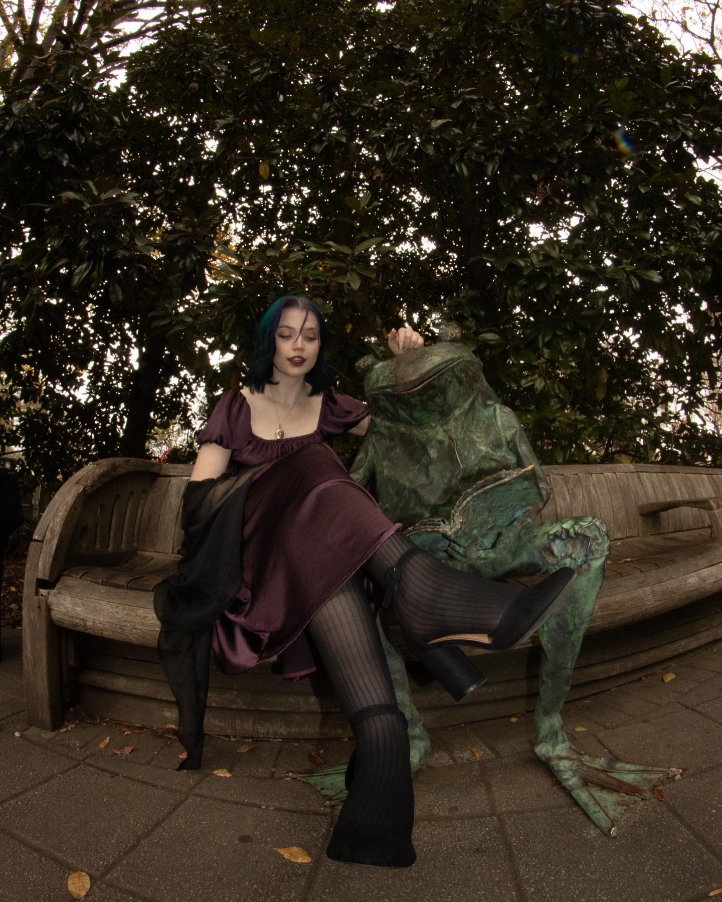 Feeling froggy w/ @clemmy_tine
-
-
#photoshoot #photographer #photography #photoshoots #Atlanta
#atl #atlphotographer #atlmodel #atlantaphotographer #blackphotographer #model #editorial #blackart #blackbusiness #videography