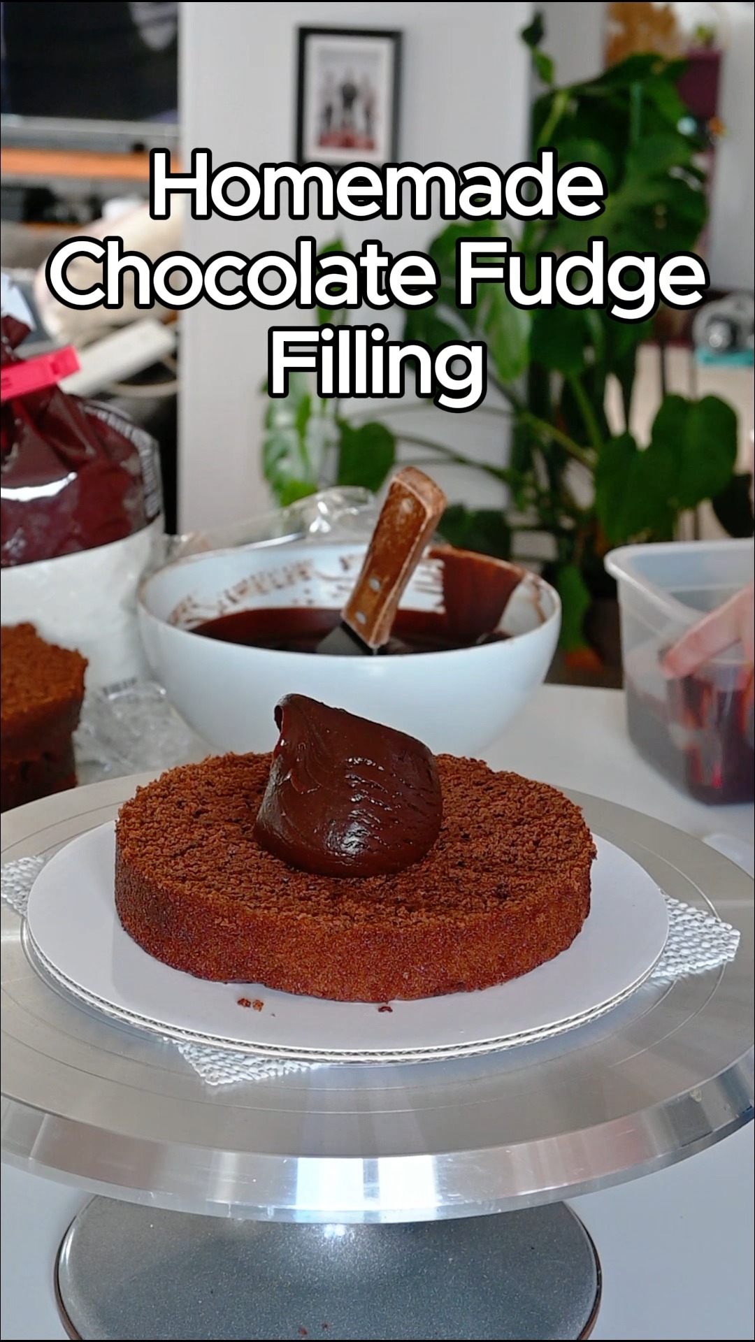 Stacking layers of chocolate cake with homemade chocolate fudge filling 🍫
Yes… it’s as rich as it sounds.
#ChocolateCake #CakeLayers #FudgeCake #ChocolateLovers #CustomCake #PaphosBaker #CyprusBaker