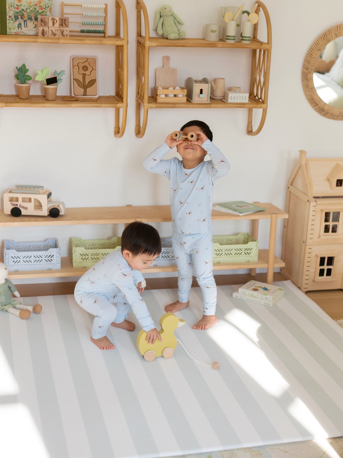 @ourson_baby is doing a GIVEAWAY! Go go go!🩵💛
Client: @ourson_baby
Room & Styling: @andreagrbichome
📷: @elzaphotographie