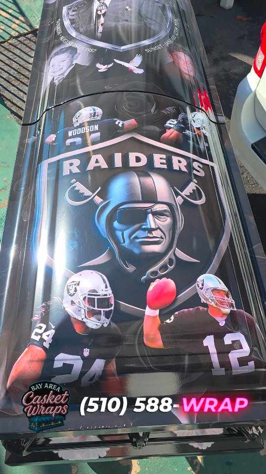 Silver and Black until the very end. A legendary tribute for this Father who has ascended beyond our understanding with this Memorial piece. We took our time with this one. This happens to be the Founder of @bayareacasketwraps @kelotrademark Father that we give our highest Honor to. Such an amazing creation. ππΎπ
#Bayareacasketwraps #nfl #raiders #fyp #explore