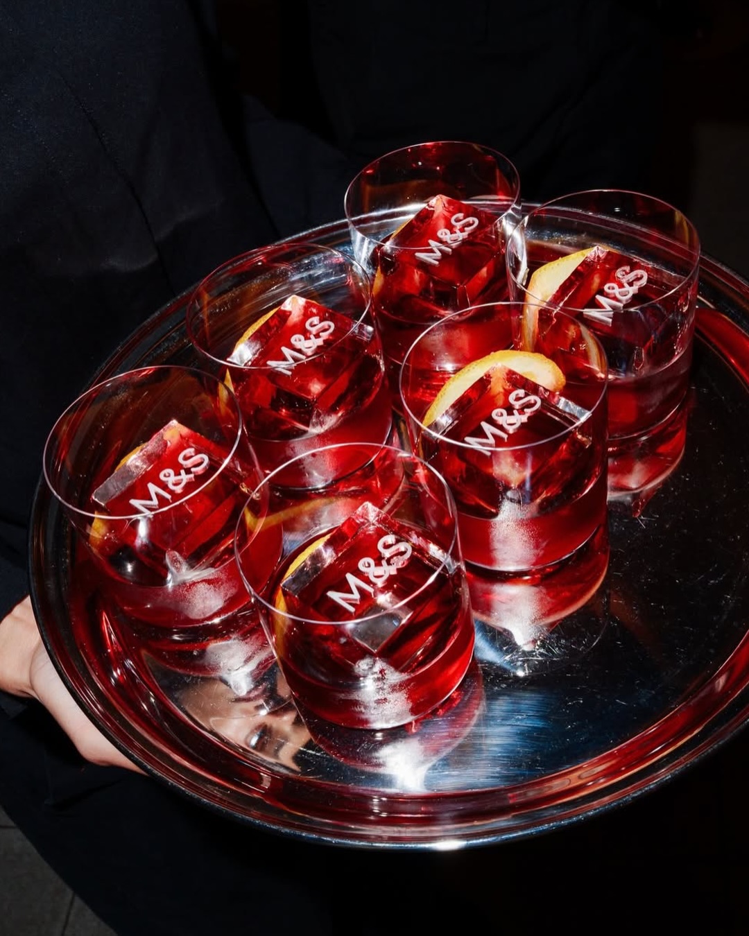 Branded cubes for their launches in fashion and food 🧥 🍽️
@marksandspencer @marksandspencerfood @marksandspencerman @marksandspencerstyle
@wearehoopla
#m&s #ice #clearice #brandedice #marketing