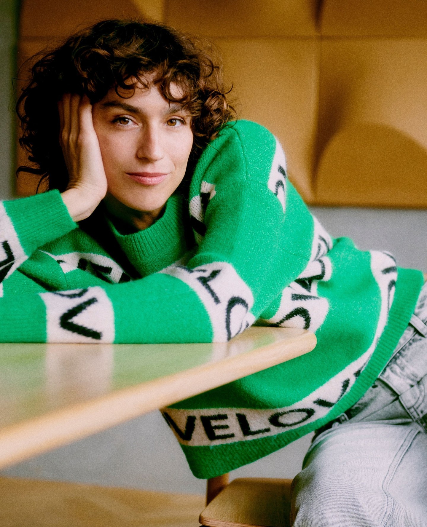 Our pullover obsession continues… last pieces in PINK 💗