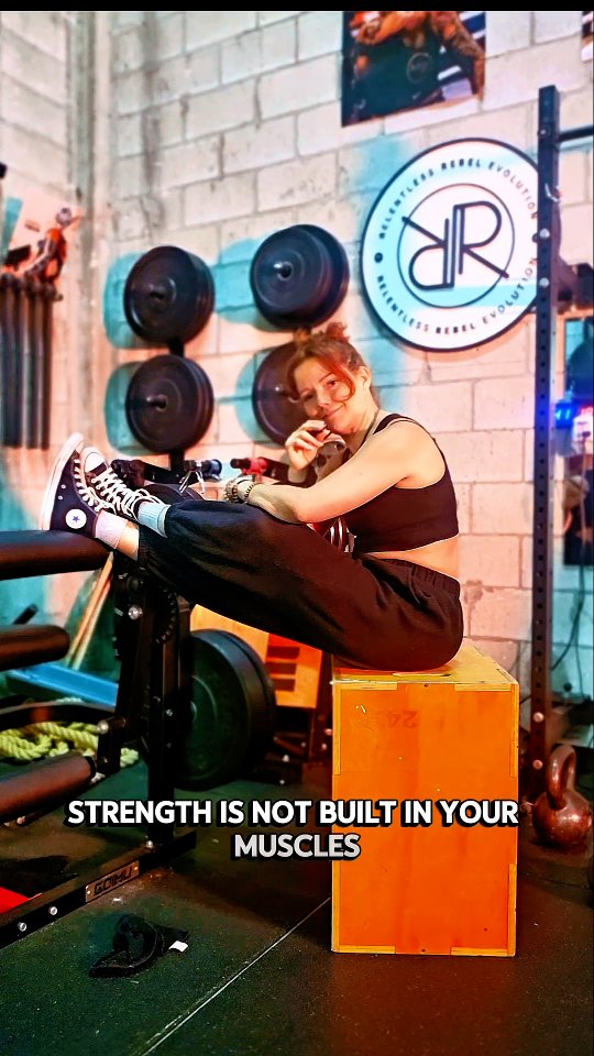 Strength is Built in your neuromuscular connections.
That's it
#Wednesdayworkout #wellbeingwednesday