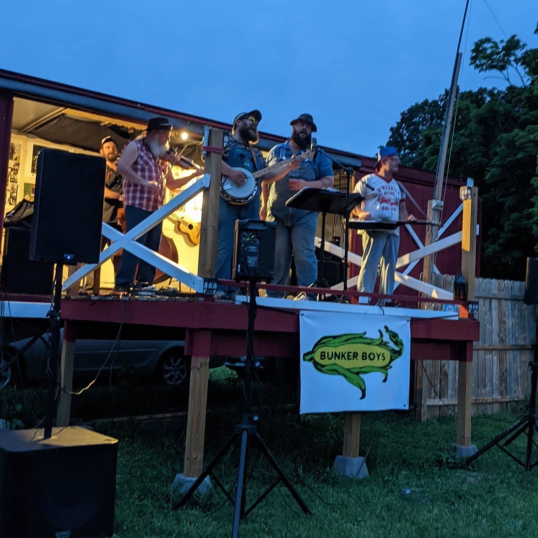 It was a string busting good time tonight @orangecountyhops !!!!
The Boys are tuned up and ready for @gardinerbrewingcompany tomorrow 3-6pm! It's going to be a great day for cold beers and Bluegrass!
#drinkmorecorn #localbeertastesbetter #localmusic #hudsonvalleymusic #hudsonvalleyny #waldenny #gardinerny