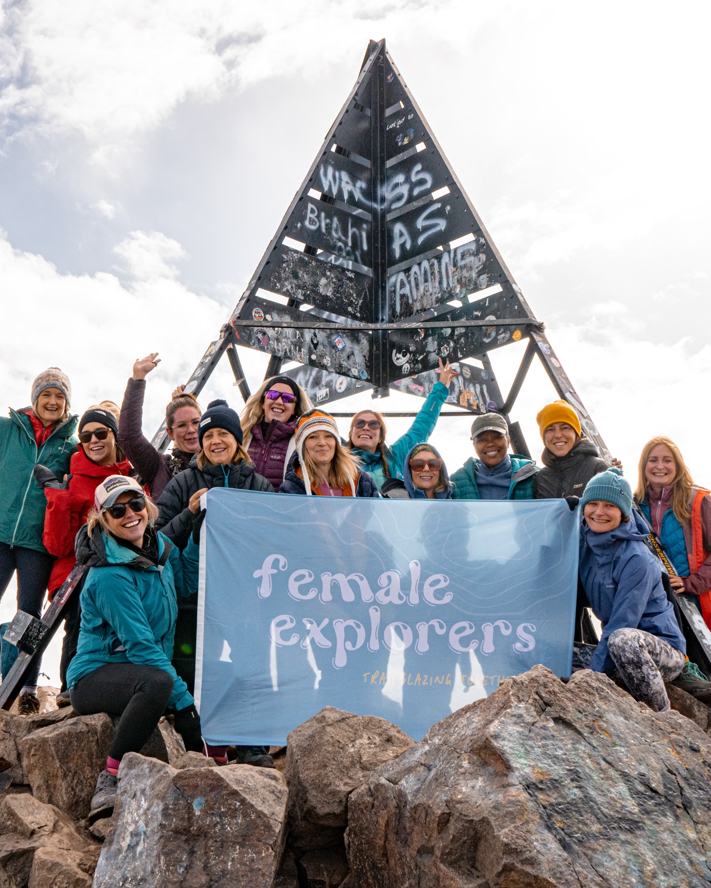 Happy Mother’s Day 🌷 to all the mums in our community, the mums who climb mountains, the mums-to-be, and the mums no longer with us. To the women who hold their children in their arms, and the ones who hold them in their hearts.
To those raising wild little adventurers, the ones who guide from the sidelines, the proud aunties, mentors, and chosen family. To the women who wanted this path, those still hoping for it, and those who chose a different trail.
Today we celebrate all of you who summit peaks, ride oceans, chase powder, and show us that strength, adventure and care can live in the same heart. We thank you 💕
#happymothersday♥️ #mothersday #mum #badassmum #adventuremum