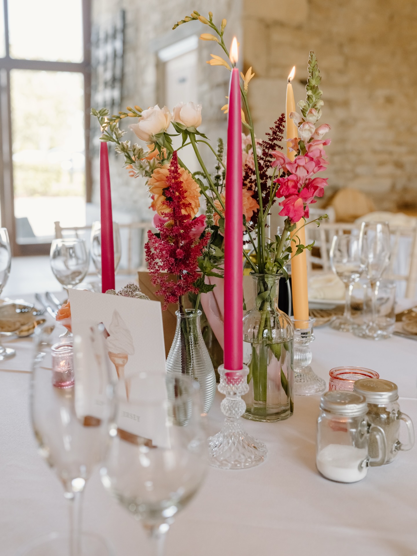 Calling all summer couples, now is the time to get in touch with a stationer to start working out what you need for your on the day wedding stationery.
You don’t need to know final numbers but a rough idea of how many guest, how many tables and what you think you’d like is a good place to start!
Things to consider ~
Essentials if having a sit down wedding breakfast:
Seating plan
Table names
Place name cards
These are usually helpful foryour guests, caterers and venue staff.
Essentials if having a religious ceremony:
Order of Service
Added touches:
Welcome sign
Order of the day
Small signs for cards, cake, guestbook, memories, cocktails
Reserved ceremony seat cards
Entertainment- crosswords, song sweepstakes, word search
To chat things through and make an enquiry visit my website.
Styling @weddinghelperuk
Venue @thegreattythebarn
Florist @theflowerhuttetbury
Photographer @steph.kiely.photography
#onthedaystationery #onthedayweddingstationery #weddingdaydetails