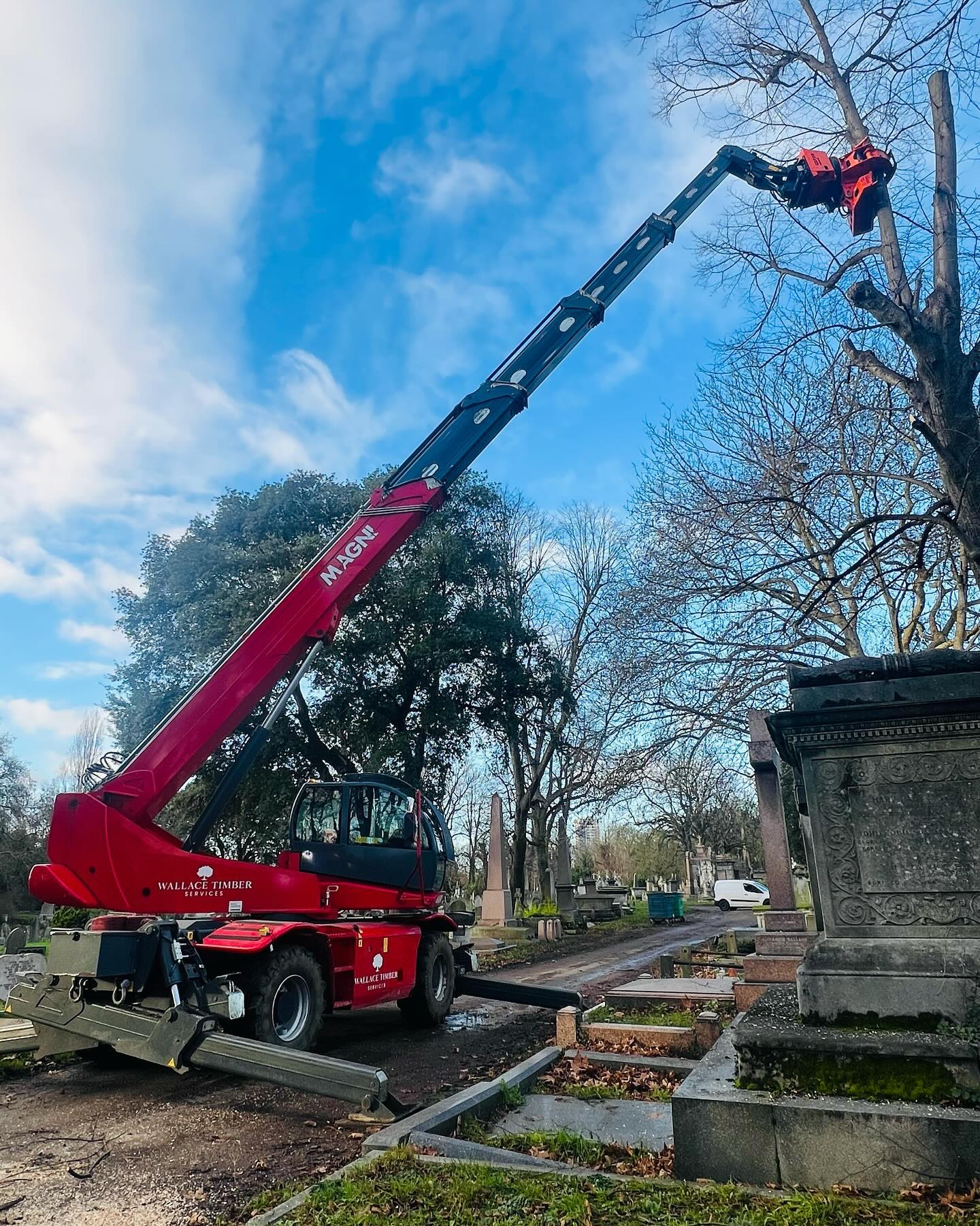 The Wallace Timber team grafting all the way to Christmas Eve!!!
We would like to thank all our clients and friends for their support and wish you all a very happy Christmas and a prosperous 2025
#stormdamage #emergencycallout #treesafetymanagement #treesafetyworks #ashdieback #grapplesawtruck #grapplesawtruckcompany #mechanicaltreedismantling #arblife #mechanisedarboriculture #magniroto #magni #woodcrackercs750 #trackedmachines #timberremoval #timberlorry #Wallacetimber #lowloader #compliance #contracthire #uk