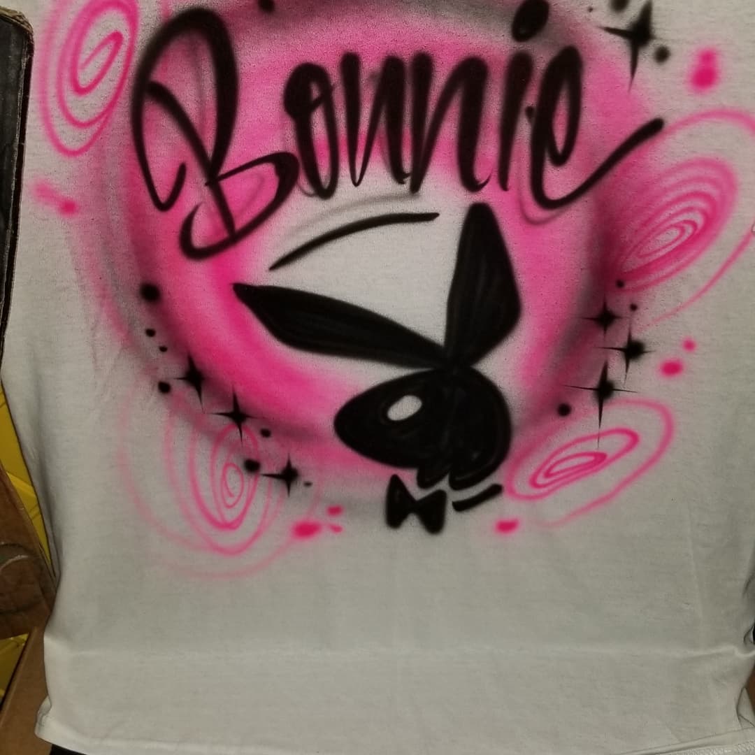 Dope Shirt @bonniebeats and @kirathedj
Live @thefreehold
#90sparty #90s #airbrushtartist