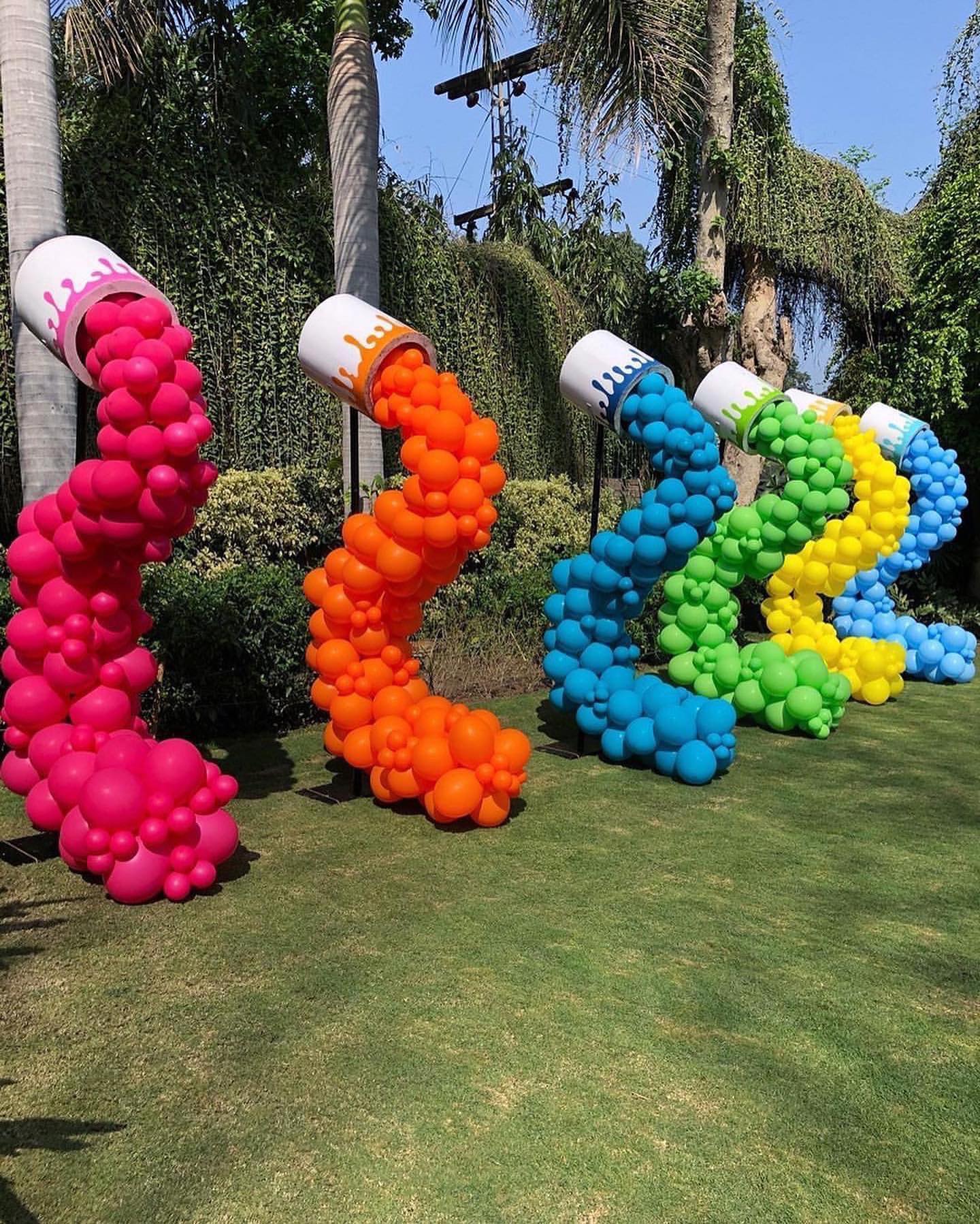 #balloondecorideas
Some paint fun 🎨💕 by @balloon_andco
.
.
.
#balloonistics #events #inspo #eventstyle #eventplanner #styledevents #styledparty #party #kidsparty #kidspartyideas #birthday #birthdayparty #bridalshower #kitchentea #christening #balloons #balloongarland #valentinesday #partyinspiration #partyinspo #baptism #babyshower #partystyle #1stbirthday #celebration #partyballoons #partystyling #weddingballoons