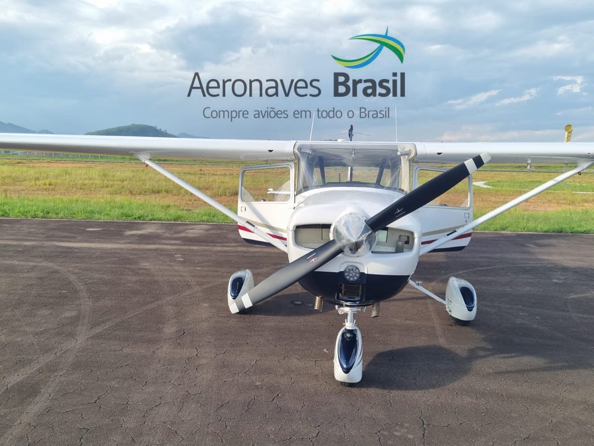 A venda!!
Cessna 150L
Ano 1973
Horas totais: 7.610
Horas disponíveis: 1.940
Mais informações:
Feito tudo recente, Motor, cilindros, hélice, magnetos, arranque, velas, cabos, carburador, pintura, acabamento interno, bancos de couro, luzes de led, GPS GNC 420w, visual noturno, todo zerado, como estivesse saído de fábrica!
A toda prova, o mais novo do Brasil! CVA feita em 10/2023 já de 200 horas, documentação toda em dia, tudo rigorosamente cumprido.
Valor: R$ 440.000,00