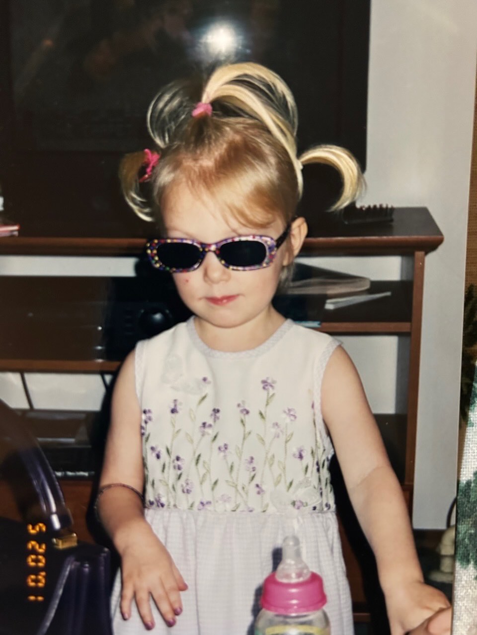 This is the little girl who grew up to be the reason your skin is glowing & making sure everything runs smoothly at The Body Bar 🫶🏻 our Jordy