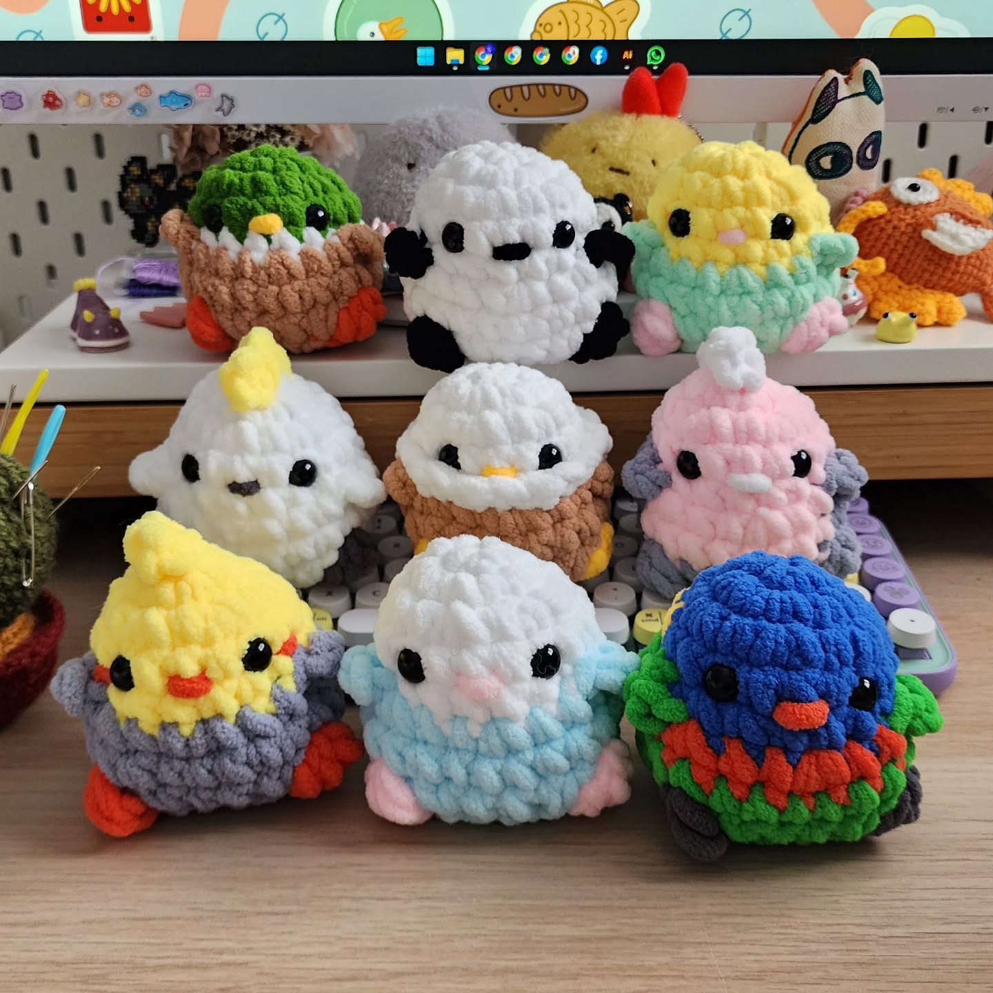 Chirp chirp look what's flying to Canberra for @handmadecanberra !! I've made a limited amount so DM me if you'd like to reserve them ❤️
D-5 days (21-22 March)!! One woman sweatshop mode on!