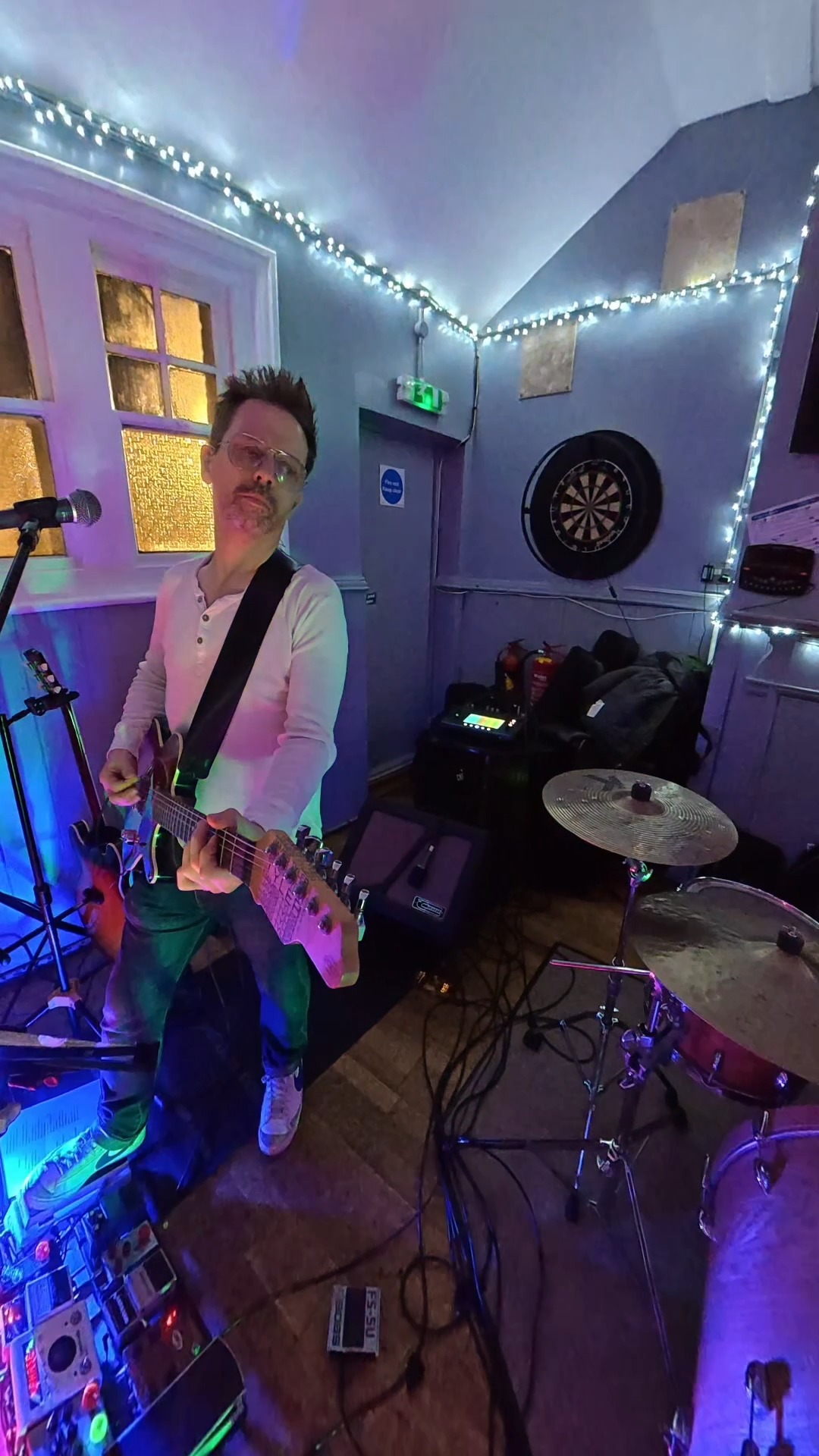 More 360 camera action. This time a bit of James Brown.....with a country-ish guitar solo......I like my country a little funky....or my funky a little....anyway.....
Nerdy info: Filmed using a DJI Osmo 360 and the audio is recorded multitrack on my Allen and Heath CQ18T desk straight onto an SD card and mixed in my DAW afterwards.
#jamesbrown #DJIOsmo360 #dji #livemusic #360camera #allenandheath #livemusicsussex #guitarsolo #funk @dji @allenandheath @tomcheekybass