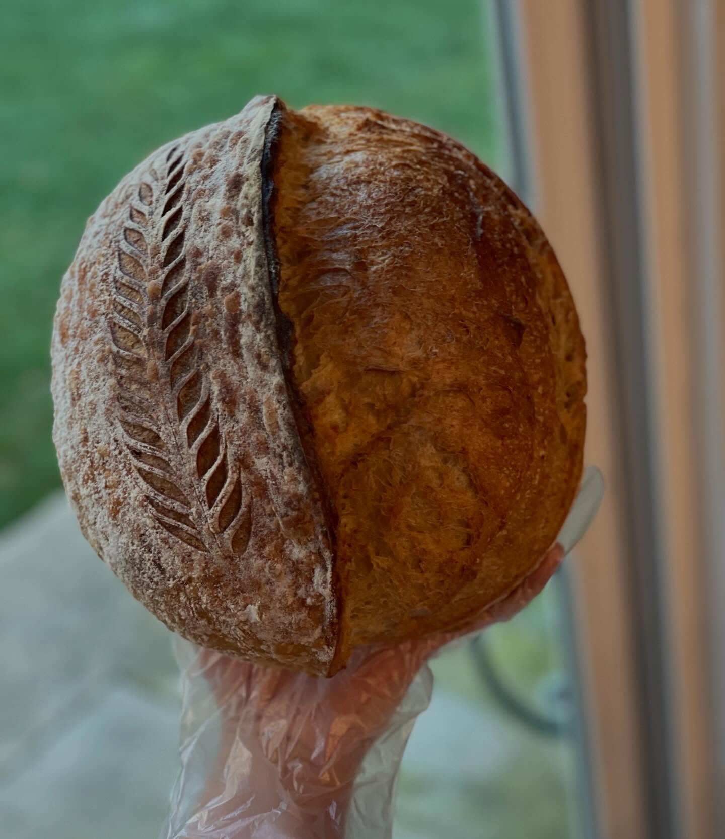 Some days the alarm goes off way too early… but loaves like this make it all worth it. ❤️
doughandbatterca.com
