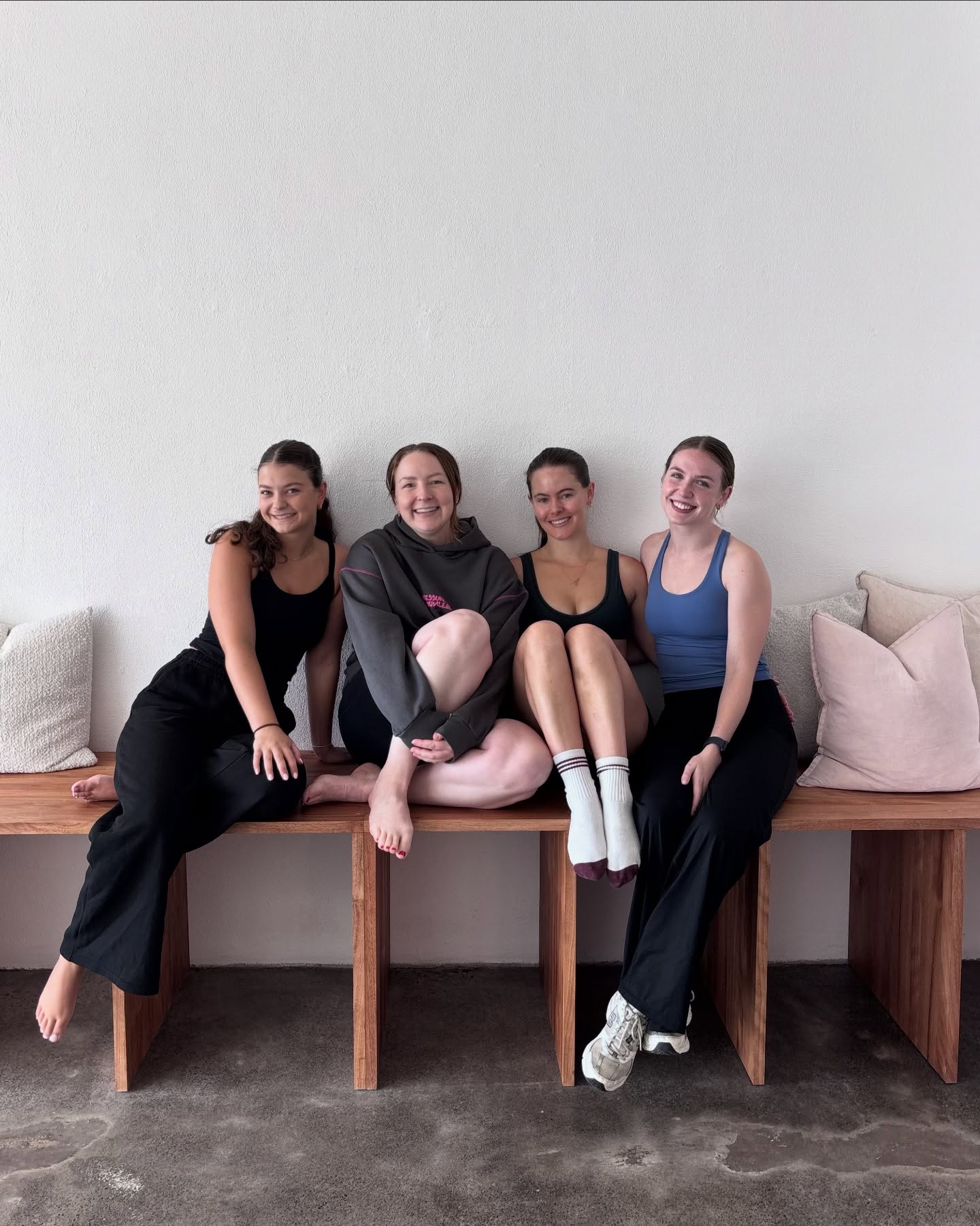 Was an absolute pleasure yesterday having @sculptbysar take us through our Strength class workshop and how we’ll be building these classes in the future 🤍 We are so excited to share some fun new changes. More on this to come VERY SOON! 🫶