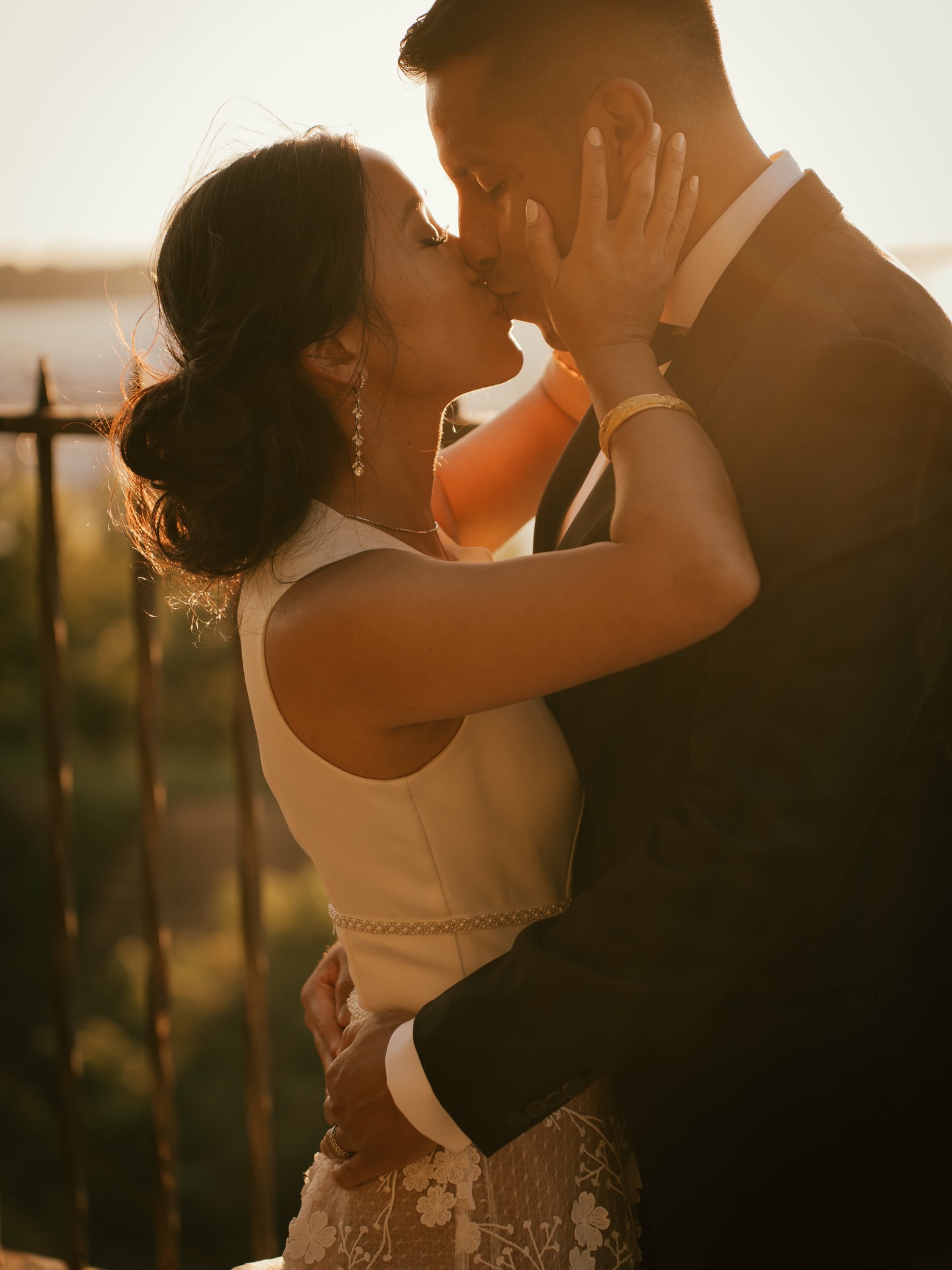 Every wedding day is filled with moments like this —
real, emotional, and completely unique.
Capturing these memories so couples can relive them for years to come.
📍 NYC & Long Island wedding photographer
#nycweddingphotographer #longislandweddingphotographer #nycelopementphotographer #dumbo #weddingday