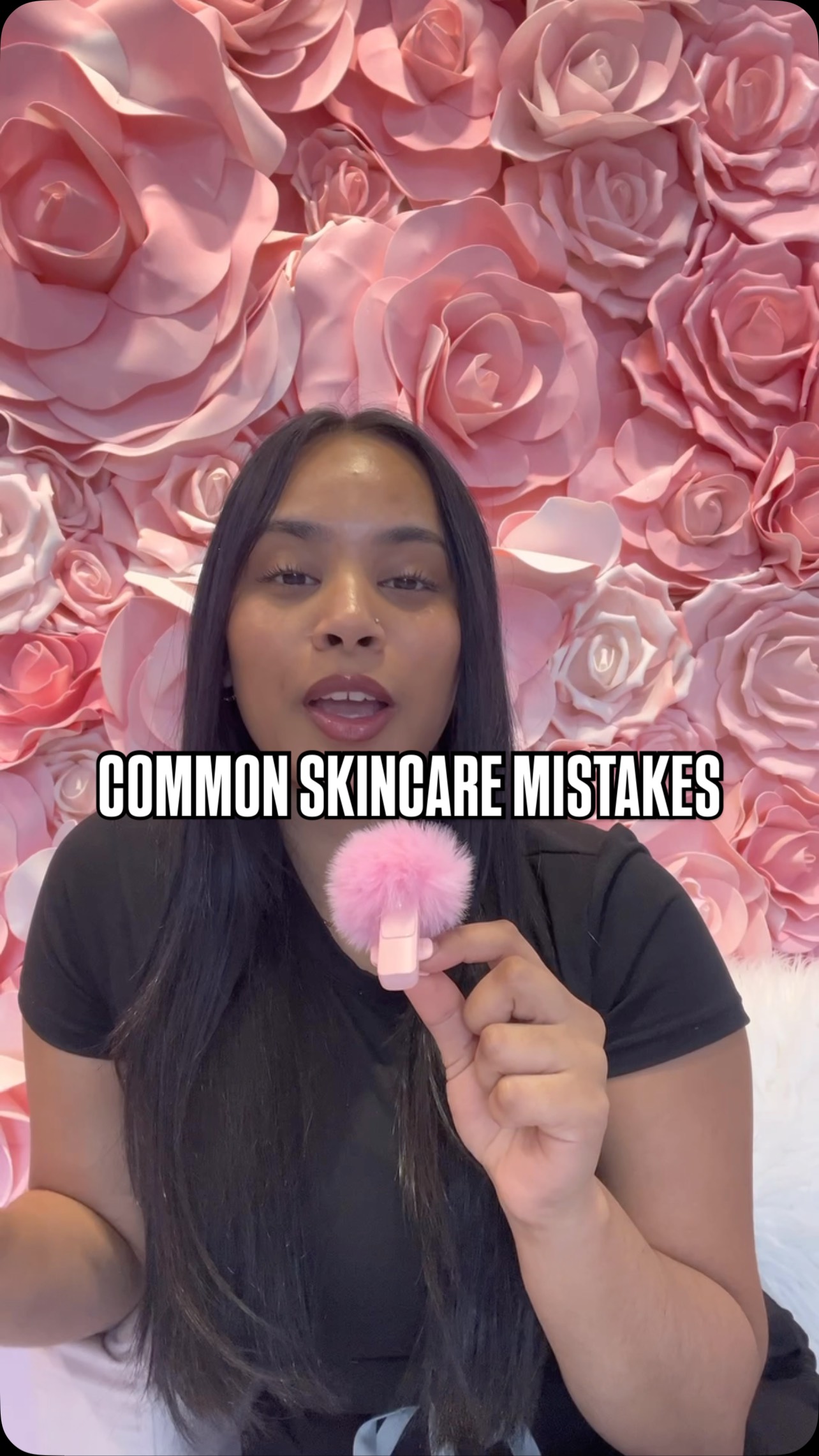 𝐂𝐨𝐦𝐦𝐨𝐧 𝐒𝐤𝐢𝐧𝐜𝐚𝐫𝐞 𝐌𝐢𝐬𝐭𝐚𝐤𝐞𝐬 𝐘𝐨𝐮’𝐫𝐞 𝐏𝐫𝐨𝐛𝐚𝐛𝐥𝐲 𝐌𝐚𝐤𝐢𝐧𝐠 👀
Good skincare isn’t about doing more…
It’s about doing the right things consistently.
Here are 3 mistakes I see clients make all the time:
𝟏. 𝐎𝐯𝐞𝐫-𝐖𝐚𝐬𝐡𝐢𝐧𝐠 𝐘𝐨𝐮𝐫 𝐅𝐚𝐜𝐞
If you did a proper cleanse and skincare routine the night before, washing your face aggressively first thing in the morning isn’t always necessary.
Over-cleansing can strip your skin of its natural protective oils, leaving your skin dry, irritated, and overcompensating with excess oil production.
𝟐. 𝐔𝐬𝐢𝐧𝐠 𝐇𝐨𝐭 𝐖𝐚𝐭𝐞𝐫 𝐎𝐧 𝐘𝐨𝐮𝐫 𝐅𝐚𝐜𝐞
Hot water may feel relaxing, but it strips the skin barrier and dehydrates the skin.
Instead opt for:
• Cool water (best for calming inflammation)
• Lukewarm water if you prefer something gentle
Your skin barrier will thank you.
𝟑. 𝐎𝐯𝐞𝐫-𝐄𝐱𝐟𝐨𝐥𝐢𝐚𝐭𝐢𝐧𝐠 𝐎𝐫 𝐔𝐬𝐢𝐧𝐠 𝐓𝐡𝐞 𝐖𝐫𝐨𝐧𝐠 𝐀𝐜𝐢𝐝𝐬
Exfoliation is powerful — but too much can damage your skin barrier, leading to redness, sensitivity, breakouts, and irritation.
Understanding your acids matters:
• 𝐀𝐇𝐀𝐬 (Alpha Hydroxy Acids) – Target surface texture, dullness, and pigmentation. Best for normal to dry skin types.
• 𝐁𝐇𝐀𝐬 (Beta Hydroxy Acids) – Oil-soluble acids that penetrate pores. Best for acne-prone and oily skin.
• 𝐏𝐇𝐀𝐬 (Polyhydroxy Acids) – Gentle exfoliators ideal for sensitive or reactive skin types.
Remember: more exfoliation does NOT mean better skin.
Sometimes the biggest glow-up comes from protecting and repairing your skin barrier, not constantly attacking it.
Your skin thrives on balance, consistency, and the right ingredients.
📲Click the link in our bio to book your VISIA skin analysis
#Skinbarrier #dryskin #skincre #skincaretips #vaughan #medicalspa