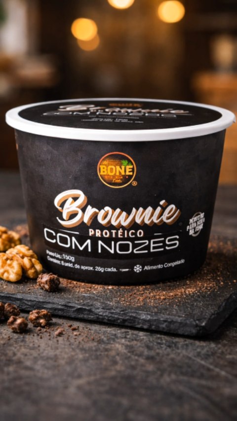 Ele voltou... e muuuuuito melhor! 🍫✨
Se você já amava nosso Brownie Protéico, prepare o coração (e o paladar). Agora em 3 novos sabores irresistíveis: Amêndoas, Cacau e Nozes. 🤤
A mesma textura que você ama, com um upgrade na fórmula:
✅ Sem açúcar
✅ Sem glúten
✅ ZERO polióis
É a sobremesa perfeita para qualquer hora do dia, sem abrir mão do que faz bem.
Peça através do nosso site www.bonealimentos.com e aproveite! 🛒
.
.
.
.
.
#ABoneFoods #BrownieProteico #VidaSaudável