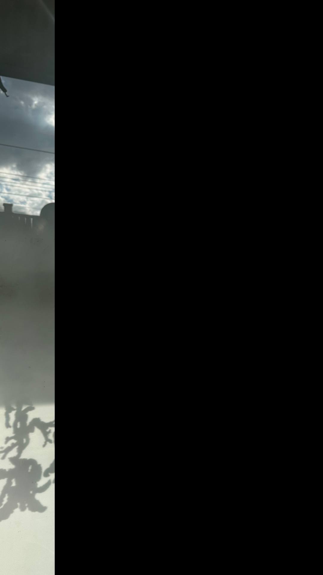 Exhibition Application - closes end of day May 15th
@glimpseartspace
linktr.ee/glimpseartspace