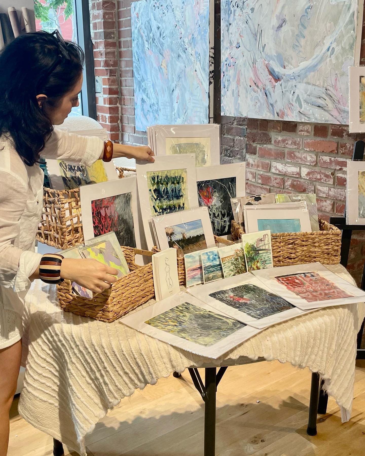 Mon stand pour la Boutique éphémère ce week-end chez @westelmmtl 🤓
Great little booth @westelmmtl this weekend 🤓
#montrealartist #montrealartgallery #abstract #figurativeart #localartist #artlocal