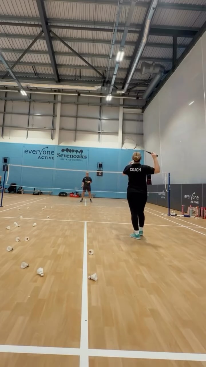 Learning the reverse slice 🎯🏸
#badminton #badmintontraining #trainwithbba #butlerbadmintonacademy #badmintontips