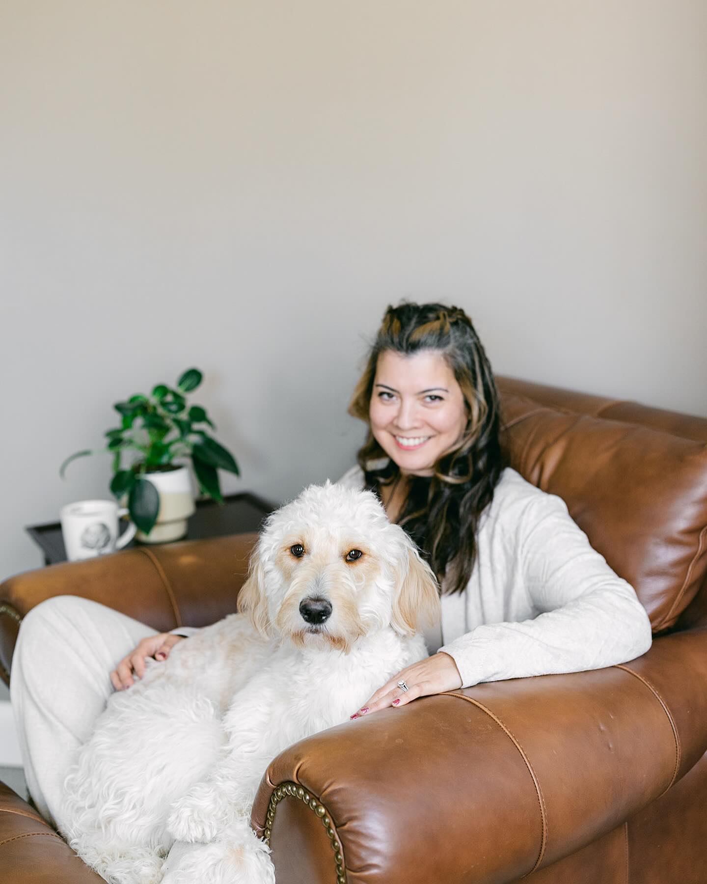 Big thanks to @melissabarrickcreativeco for these lovely photos! Savannah stole the show and I’m all for it. 😍
