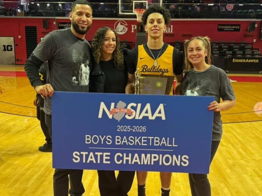 🔥 BIG MOMENT!!! COGOP YOUTH is proud🙌🏼
Elijah Colon leads Shabazz to a STATE TITLE 🏆💛
22 PTS + 6 REB… THAT’S HOW YOU SHOW UP!!