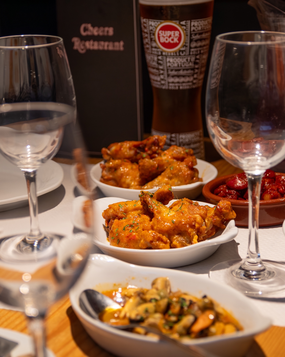 If you've been to Cheers, you know we do so much more than just unlimited steaks on a hot stone.
We've got endless starters, chicken wings (the new spicy sauce is adored by many), bread, mussels, king prawns, and a whole range of desserts (all handmade, recipes by Mumma Andrea).
Maybe it's time to come back.
Maybe it's time to try us for the first time 🤤