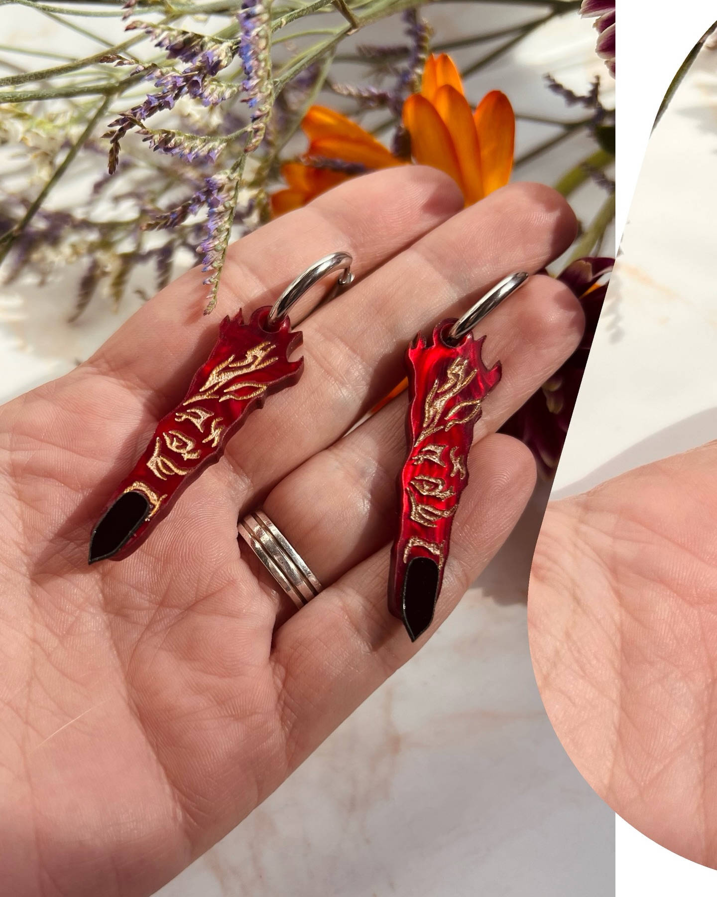 ¿Has visto ya los dedos de Sukuna?
Pues los tienes en la web y están volando ✨
Hazte con ellos antes de que Itadori se los coma 😮💨
#jjk #itadori #sukuna