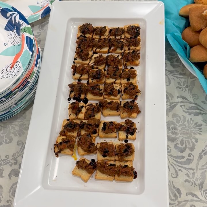 Of course, the featured video is of the food our lovely families and staff made for world culture day, but keep swiping to see some other pictures! We learned a lot about so many different cultures last Friday and look forward to next year’s :)
#therapeuticdayschool