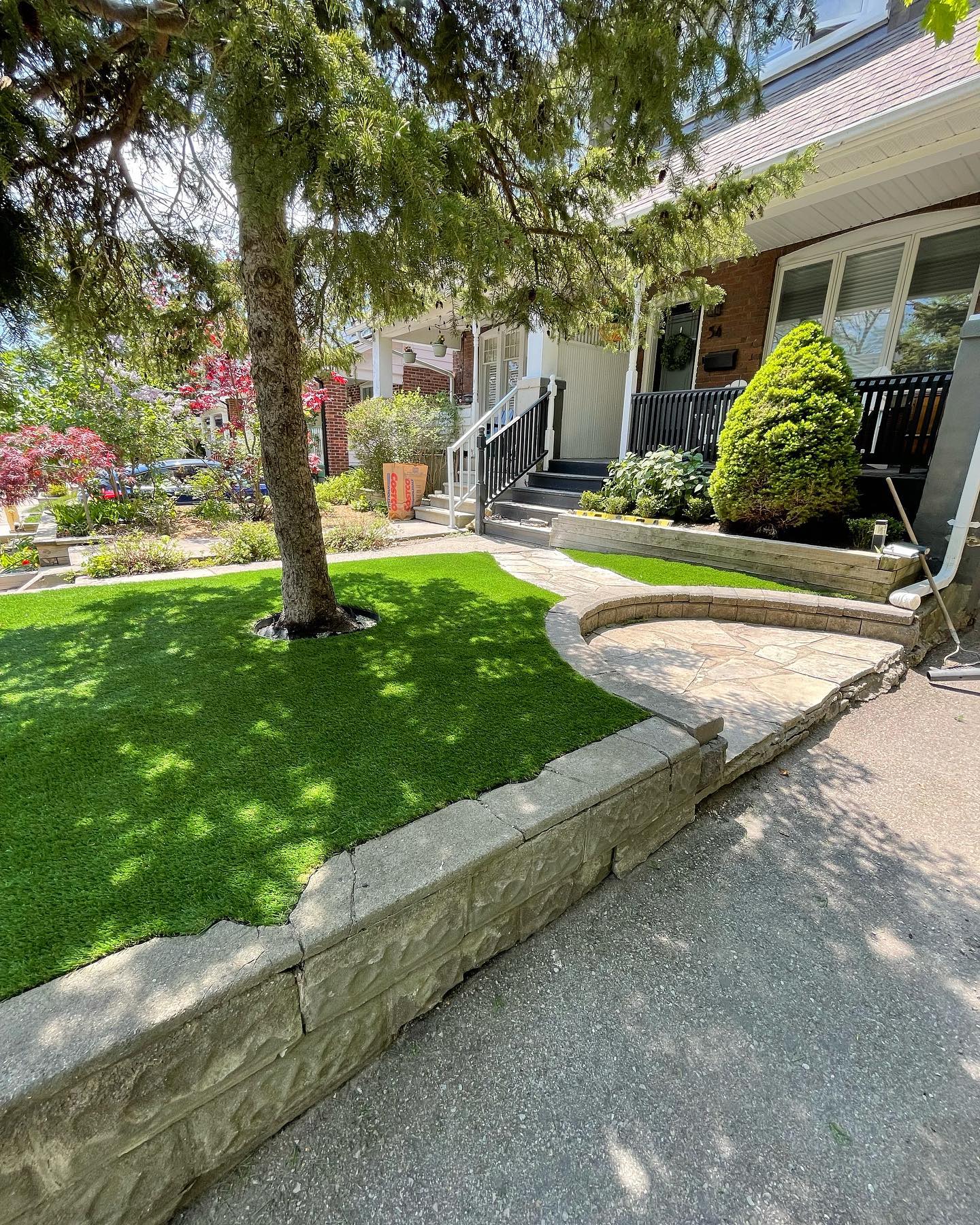 Front yard never looked so good! #Nevermowagain 🌱