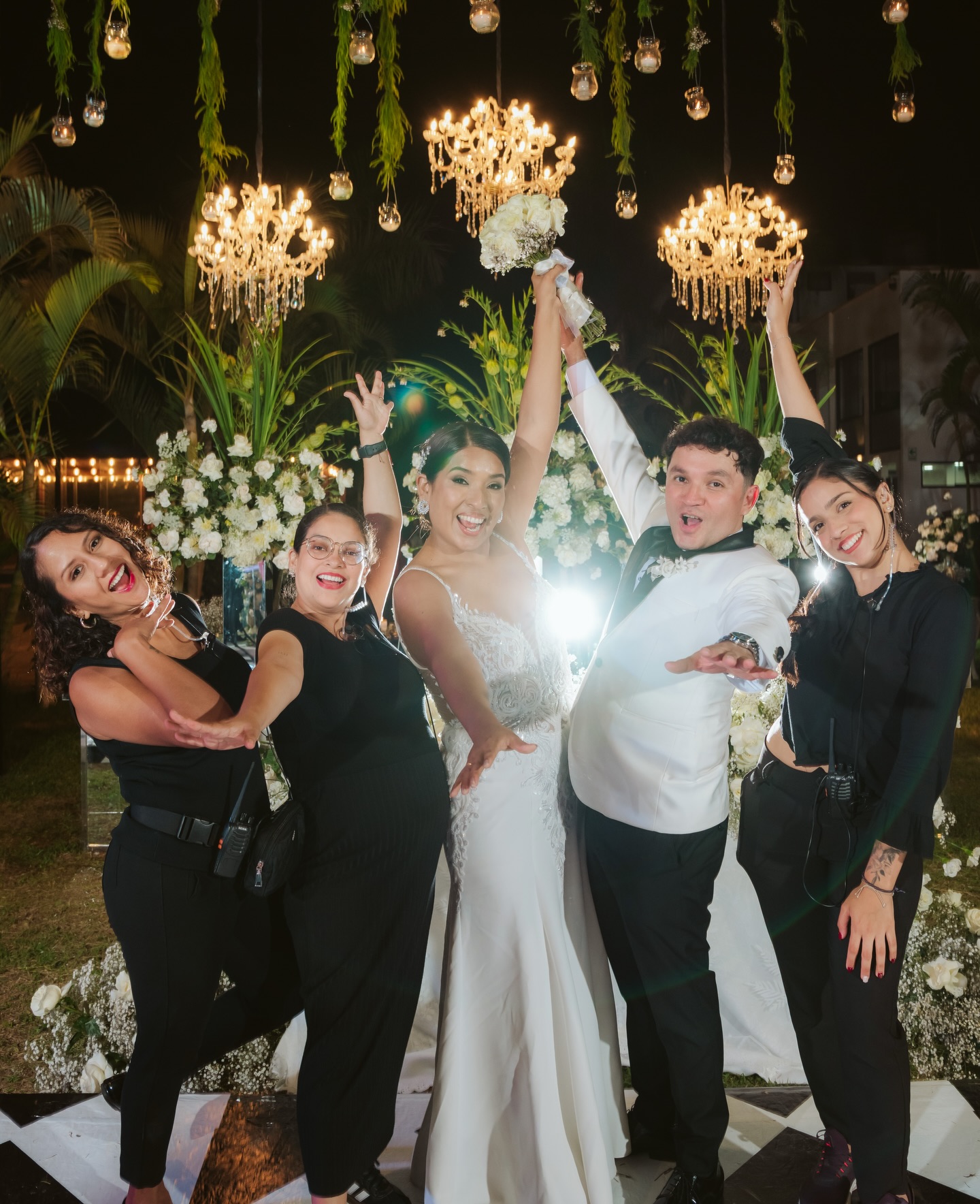 Sonrisas que cuentan su historia 🫶🏻✨
Verónica & José Carlos
📸 @dossisfilms.pe
#lifestyle #love #weddingplanner #married