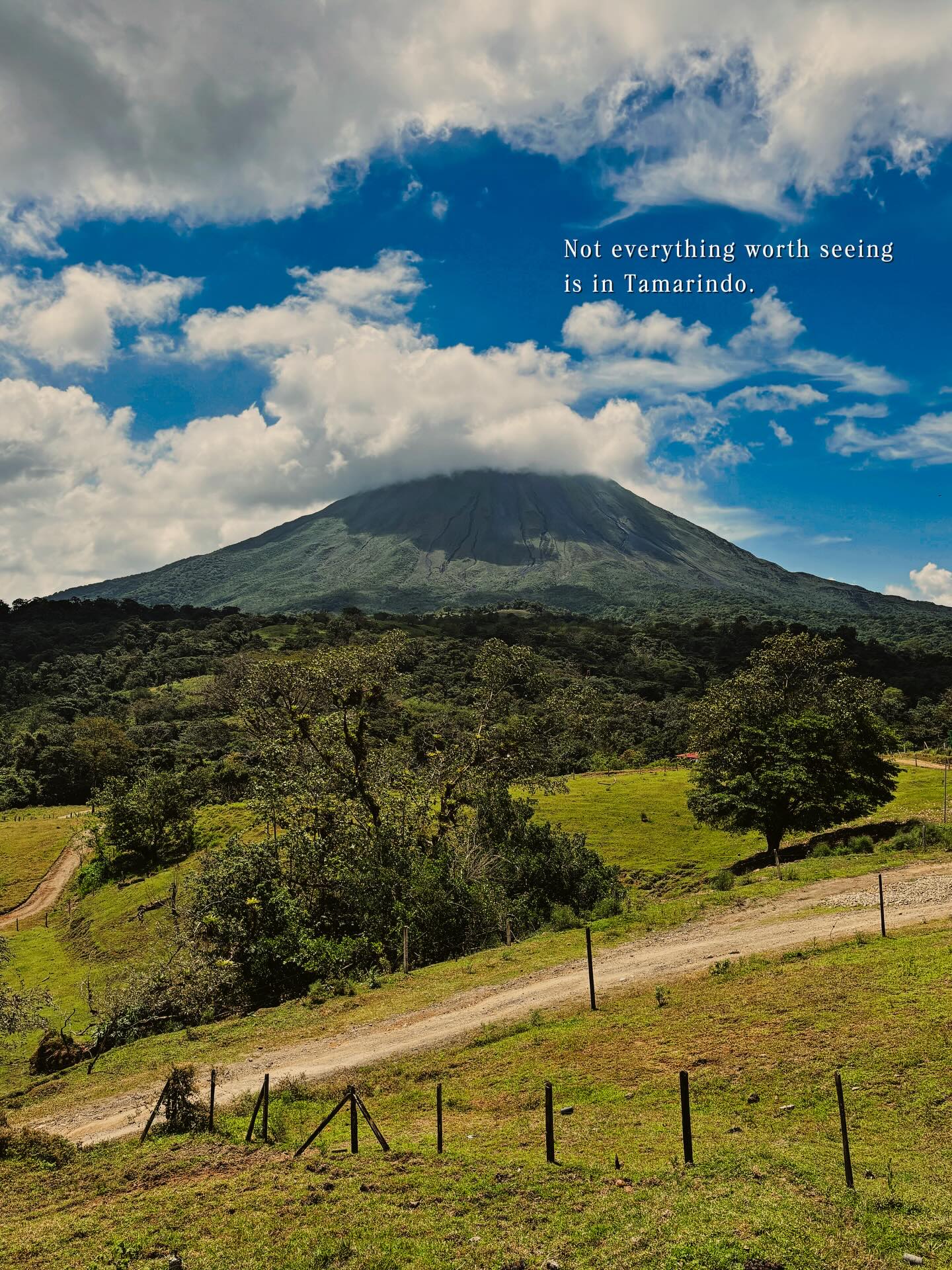 Some places aren’t meant to be rushed.
A few hours beyond Tamarindo
everything shifts — quieter, deeper, less expected.
And by the end of the day,
you arrive somewhere warmer.
VistaNova | Tamarindo
#guanacastevacationrentals #tamarindovacationrentals #luxuryvacationrentals #naturalhotspring #costarica
