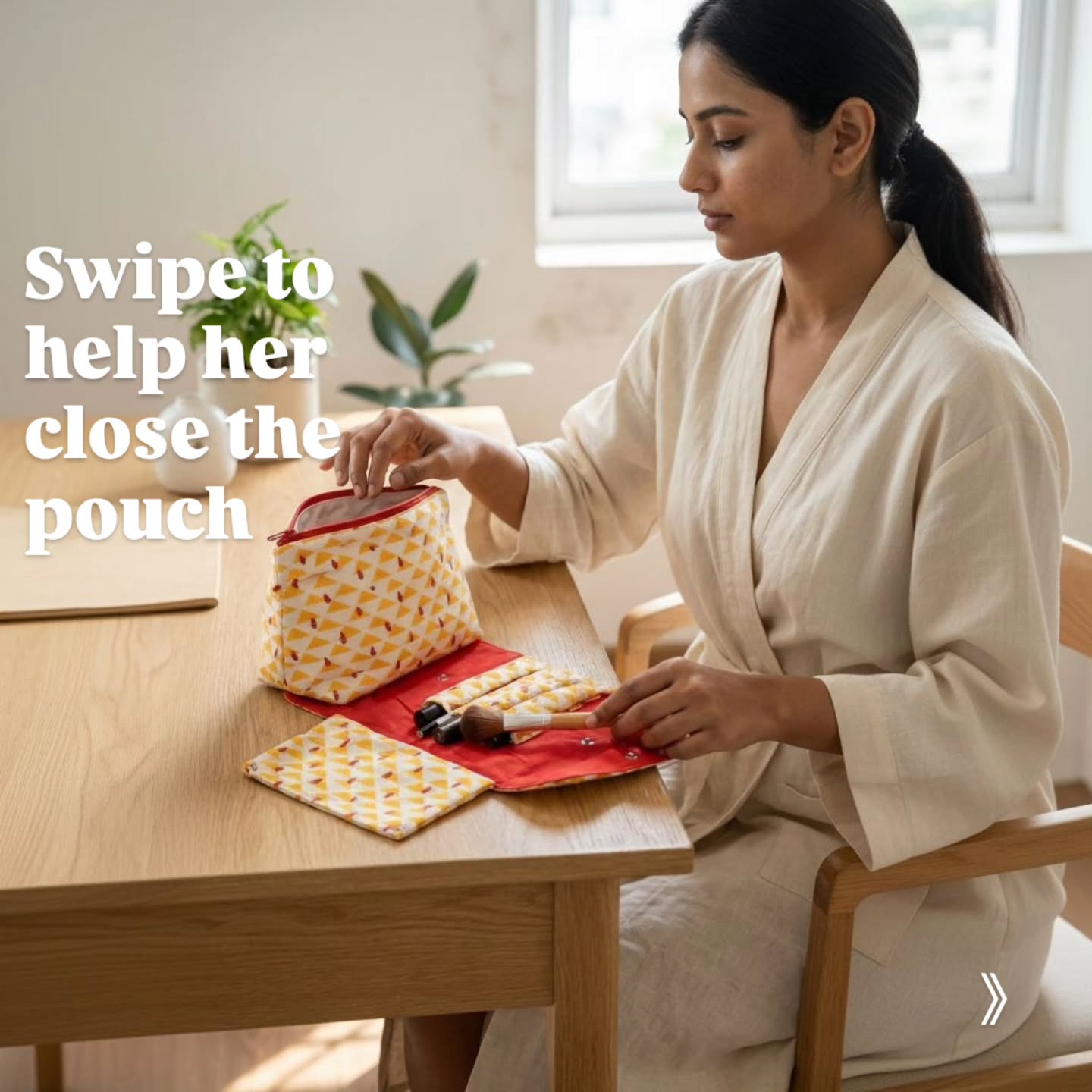 This pouch literally fits it all!
A compartment to store cosmetics and a flap that hols your long lipsticks, eyeliners.
Isnt that lkke a one pouch for everything you need to carry??
Check out the latest prints
Special features?
💫 Washable
💫 Holds upto 24 products
💫 Sustainable & earth friendly
Cost Rs 700
DM to buy
#makeuppouch #travelpouch #ecofriendlytravelling