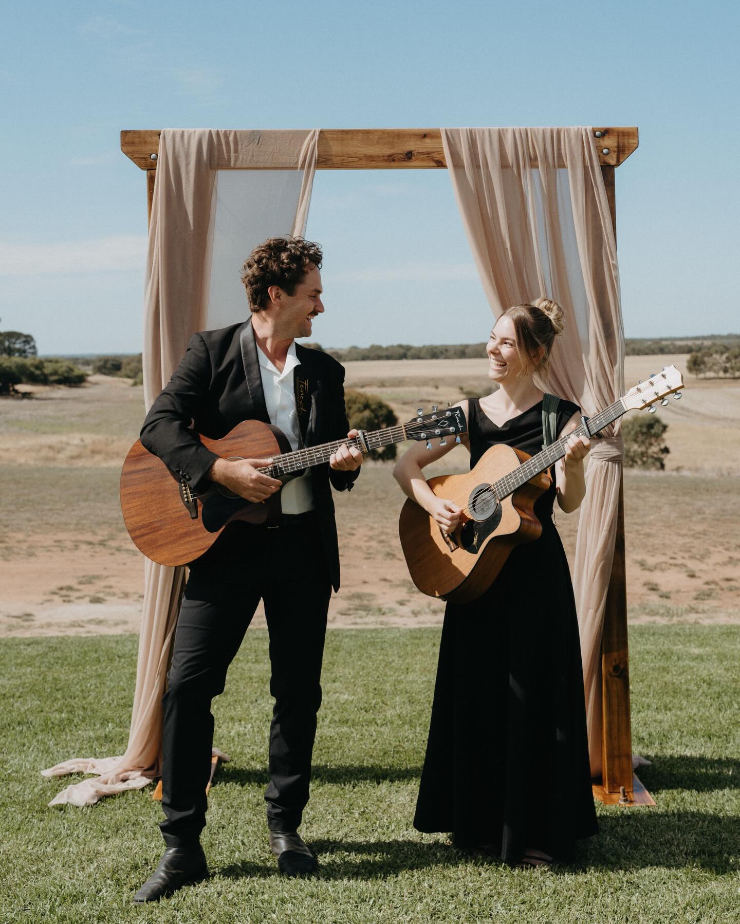 My excitement to share more days, songs, harmonies, laughs and stages with @abigailgrace.weddings can’t be overstated. More to come, but for now, enjoy this pic from @weddingswithryal