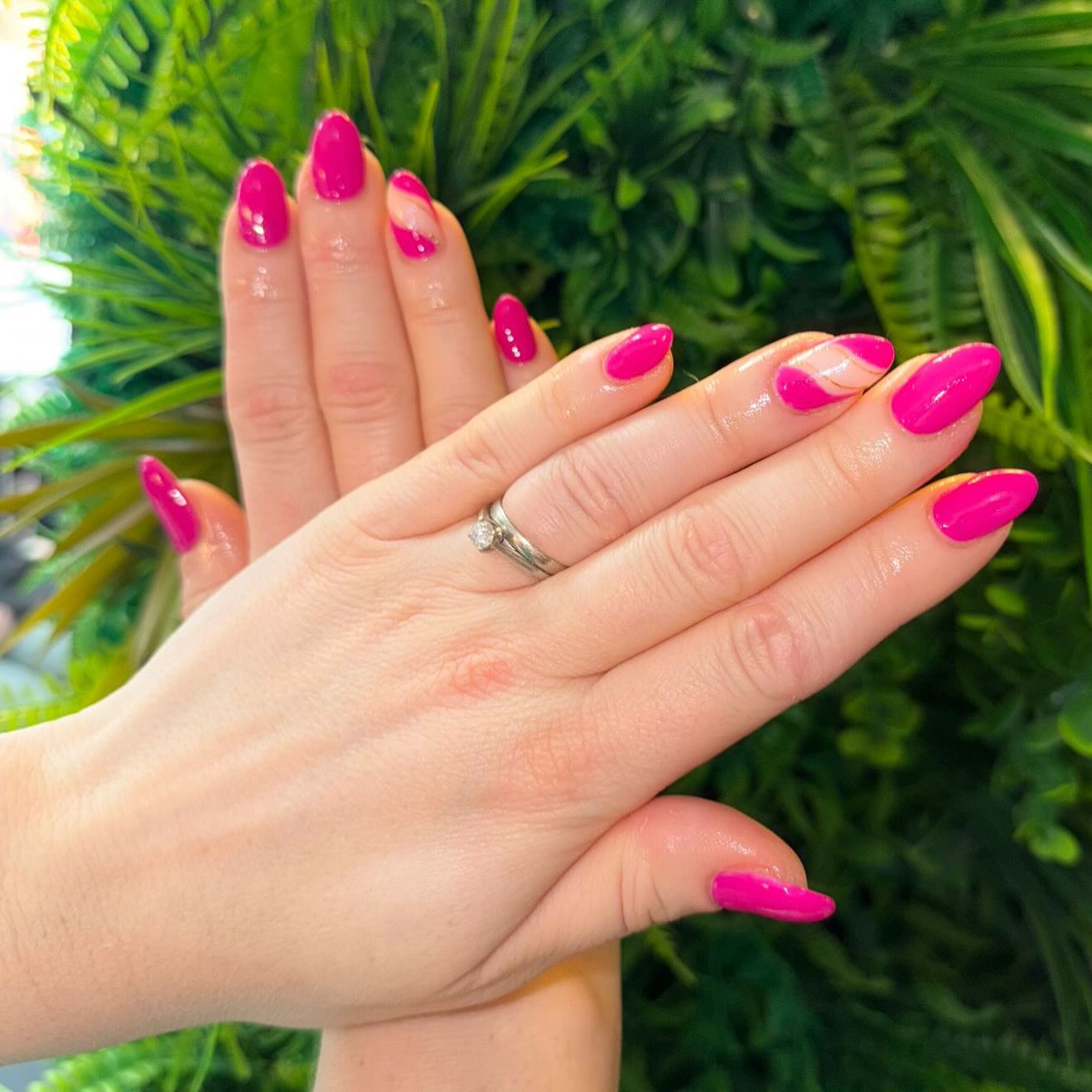 Sunshine on my fingertips 🌸💖✨
Obsessed with these vibrant spring nails by our talented senior beautician Jemma! From bold hot pinks to soft blush accents, with delicate swirl detailing and glossy finishes—each nail is a little pop of joy 💅🌷
Fresh, fun, and full of sunny vibes… who else is ready to bloom this season? ☀️🌿
