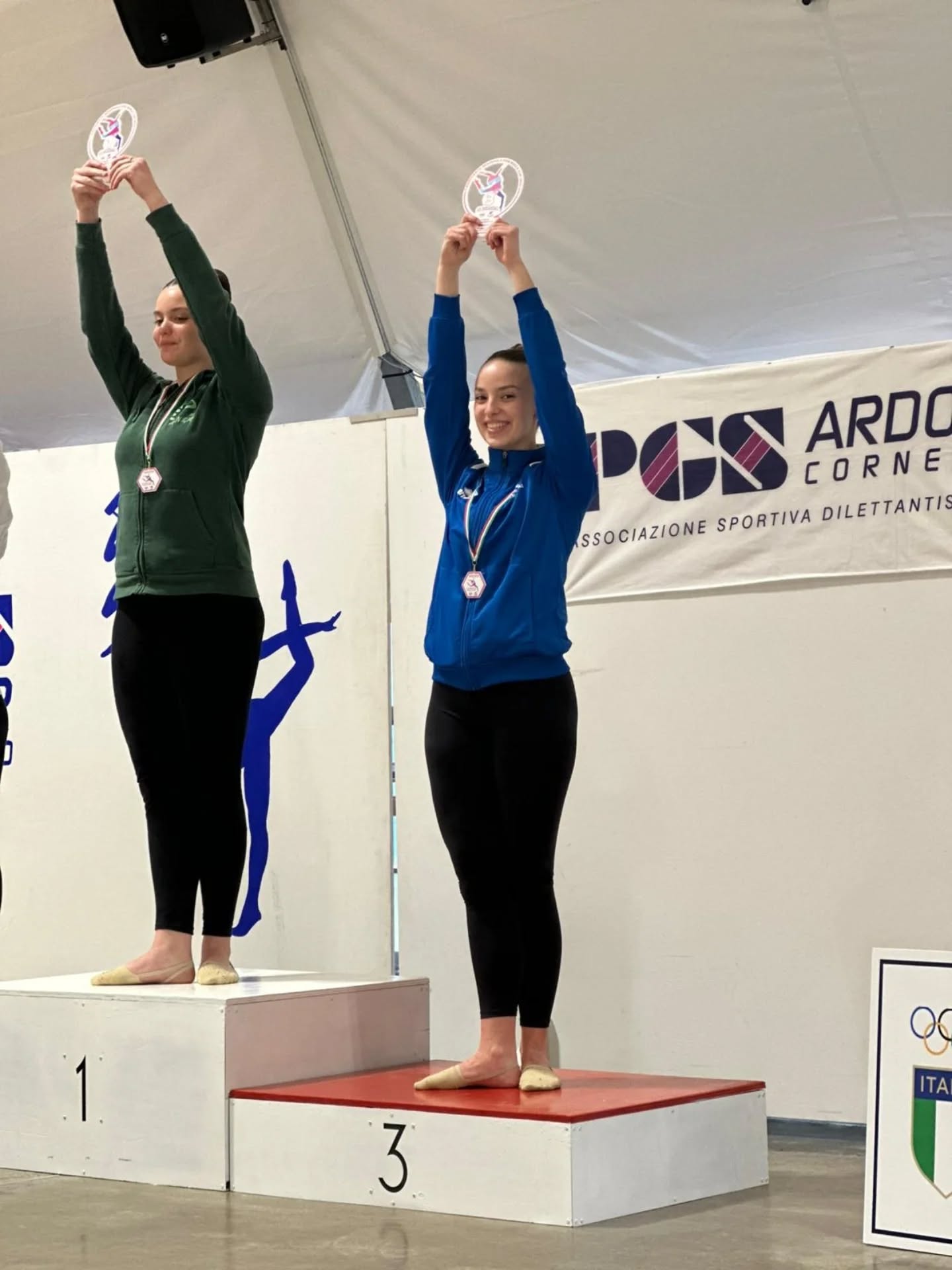 2^ PROVA REGIONALE AGONISTICA PGS
CATEGORIE
SENIOR C1
🏆3^ class. Anna Bortolazzi classifica ASSOLUTA
SENIOR C2
🏅2^ class. Annechini Sofia attrezzo fune
🏅3^ class. D'aprile Miriam attrezzo cerchio
Brava anche la nostra Emma accordini 9 al palla e 5 al nastro
UNDER 17 C1
Brava anche Biasi Anna 6^ al nastro e12^ cerchio ✨️✨️