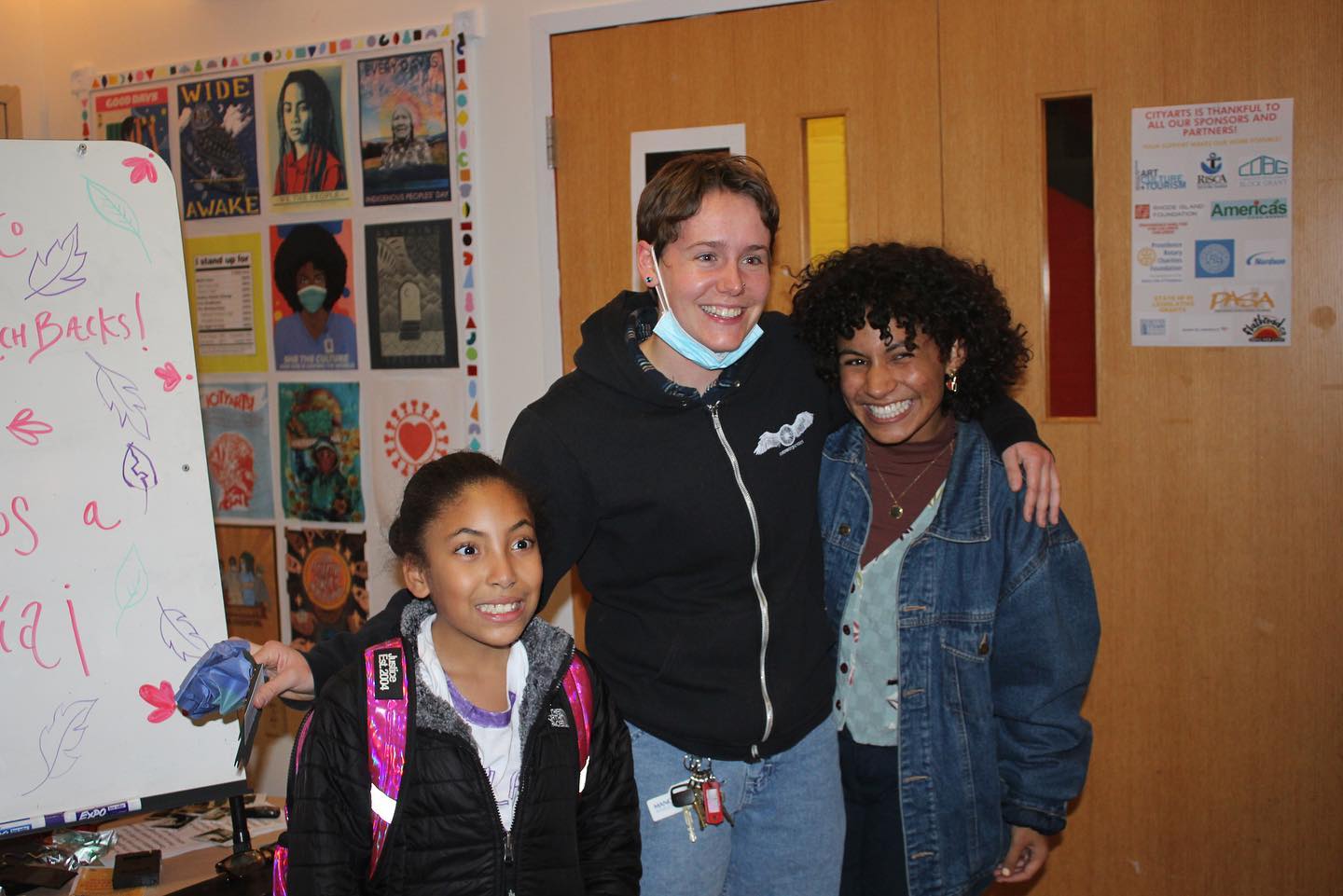 Cheers to another successful teach back/ gallery celebration! & ‘Tis the season to be grateful to all folks who have helped run program; including families and their young artists for participating! Special shout out to our Donors/ Partners: @pasa_afterzone @bankofamerica @risd1877 @riscaartsined @sevenstarsbakery @nordsonadhesive @rifoundation @americasfoodbasket @pvdrotary @providenceact @flatbreadcompanyprovidence