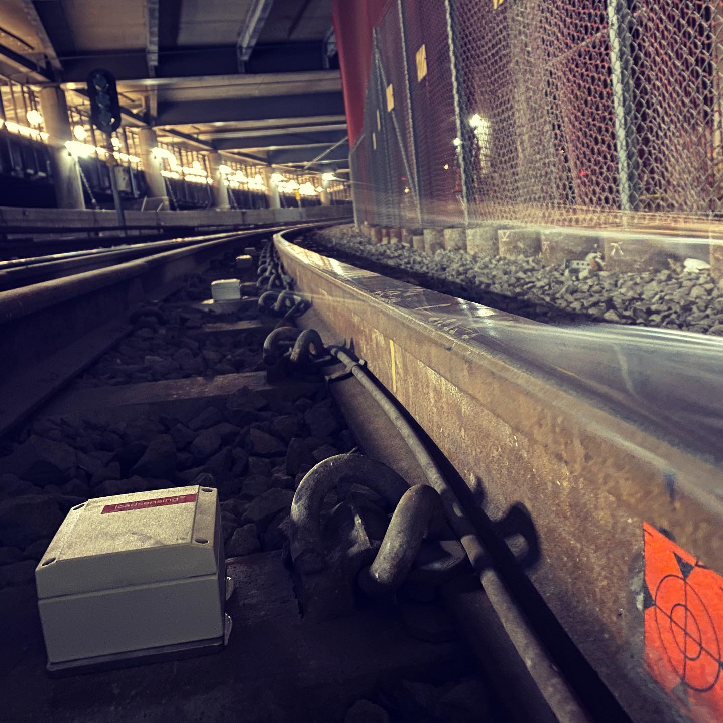 Under nattens jobb så installerades monitorerings system på Gullmarsplan.
#nyatunnelbanan