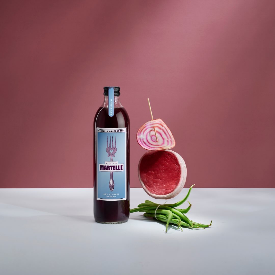 Bavette, onglet, filet mignon, hampe ou tournedos, le boeuf nous étonne toujours en food pairing avec Villa Martelle ❤️✨
#foodpairing #villamartelle #mariageparfait #boeuf #meat #viande #boisson #sansalcool