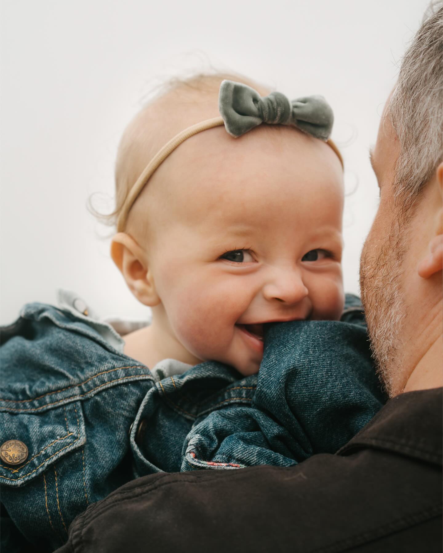 Sweet, happy little ones like this make my job so easy π«ΆπΌ
Sneak peek for the Mierzwik family, a foggy Oregon Coast photoshoot as a Motherβs Day gift to Stephenβs wife, Jordan π€
#family #familyphotoshoot #mothersday #oregoncoast #pnw #pnwonderland #oregonexplored #beach #foggybeach #westcoast #oregonphotographer