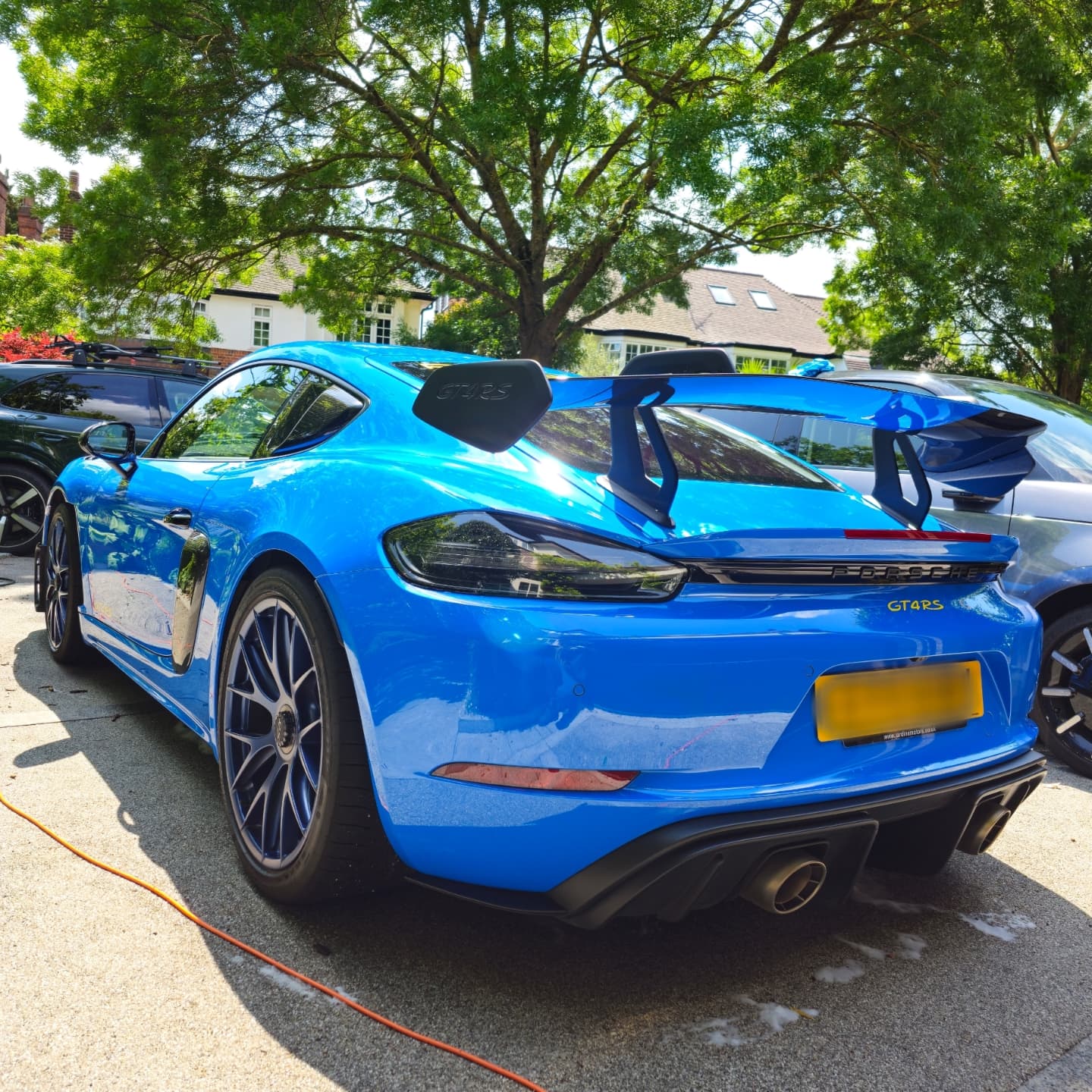 Keep your vehicle in showroom
condition year round with our maintenance
plans designed for those who demand nothing
less than perfection.
We have the pleasure of maintaining this
stunning GT4RS
Experience hassle-free car care with industry
leading products