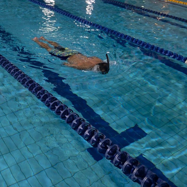 Sculling builds better “feel for the water” by teaching swimmers to anchor the hands, hold a strong high-elbow catch, and generate propulsion without slipping. Great technical work today.
Our Monday Swim Squad is technique focused in the 25m short course lanes, making it ideal for newer swimmers learning the fundamentals. Coaches are always on deck to guide and support — everyone starts somewhere.
#elevateswimsquad #elevateperformancecoaching
