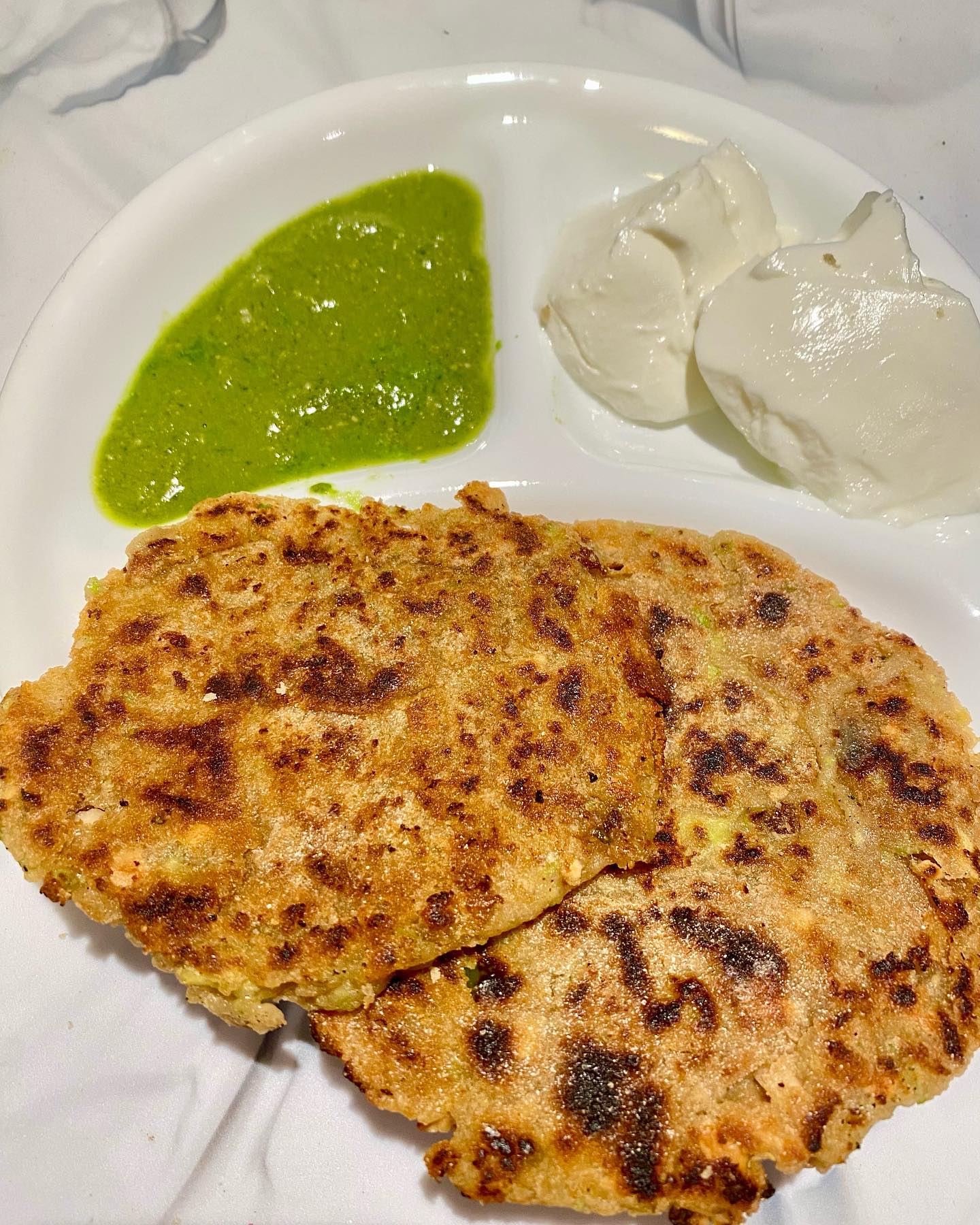 #Amaranth flatbread aka upvas thalipeeth to take a break from Diwali goodies. #highprotein with added #edamame #avocado for binding instead of potato #antiinflammatory #vegetarian #crispy #creative #glutenfree #plantbased